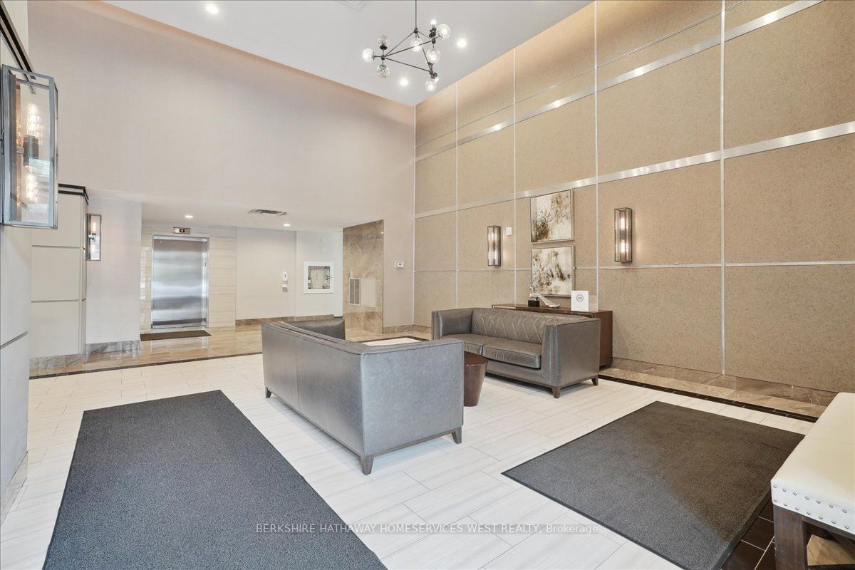2486 Old Bronte Rd, #503