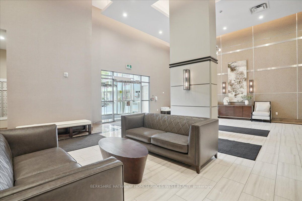 2486 Old Bronte Rd, #503