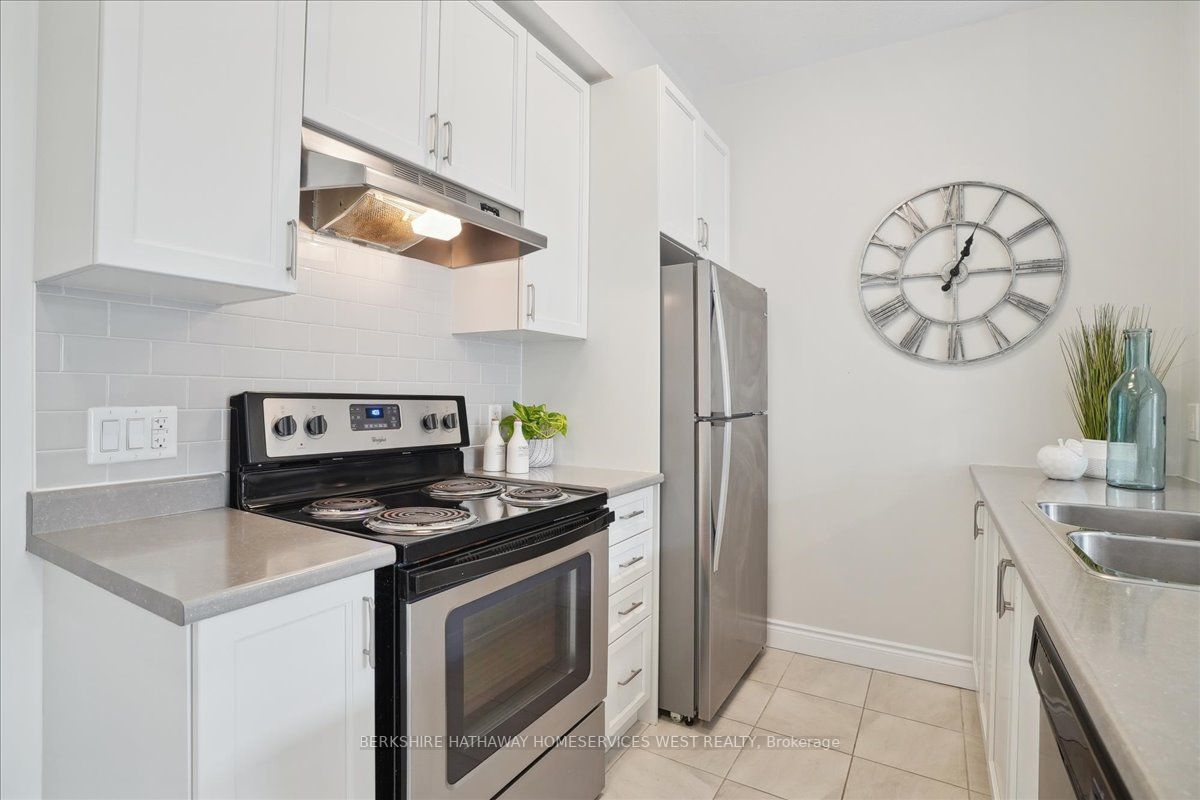 2486 Old Bronte Rd, #503