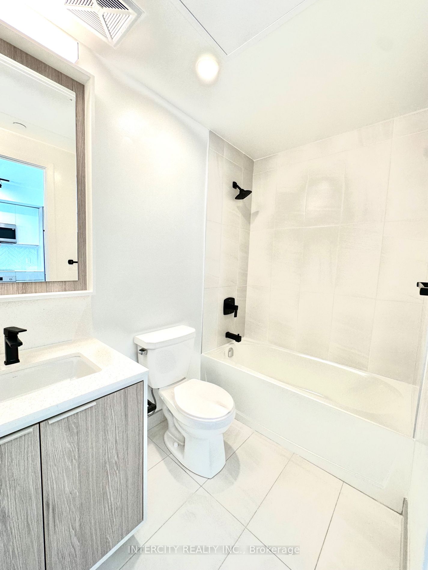 36 Zorra St, #1606