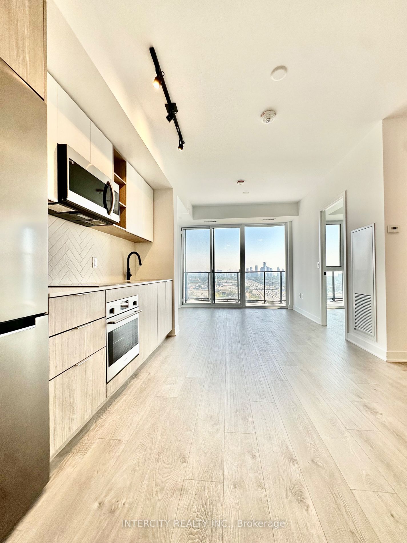36 Zorra St, #1606