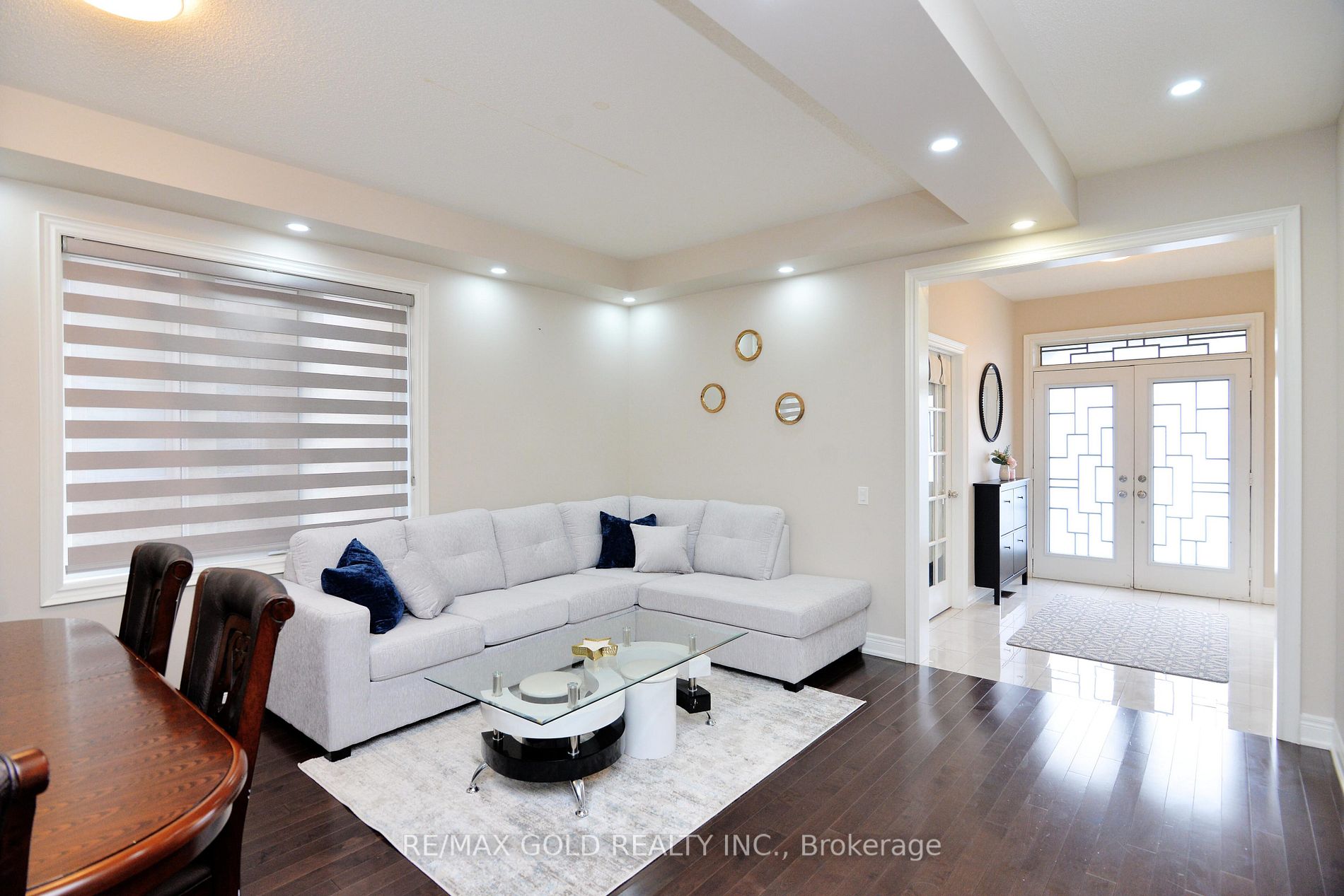 42 Brookwater Cres