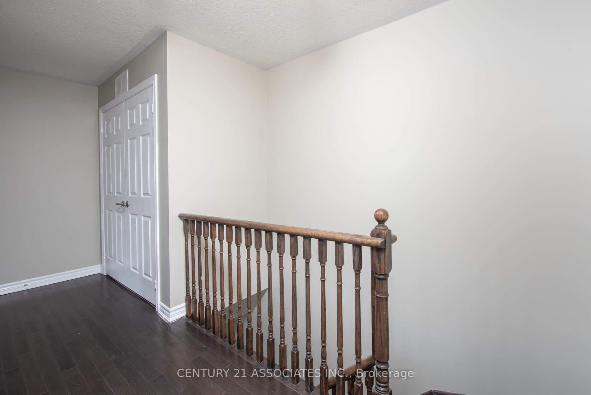 200 Veterans Dr, #20