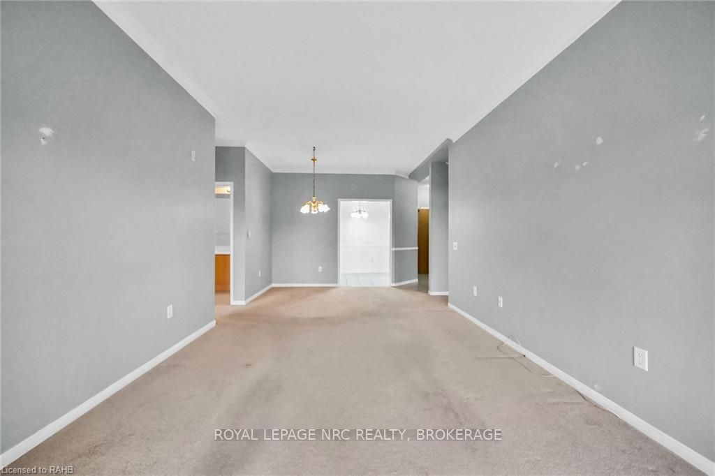 2085 Amherst Heights Dr, #406