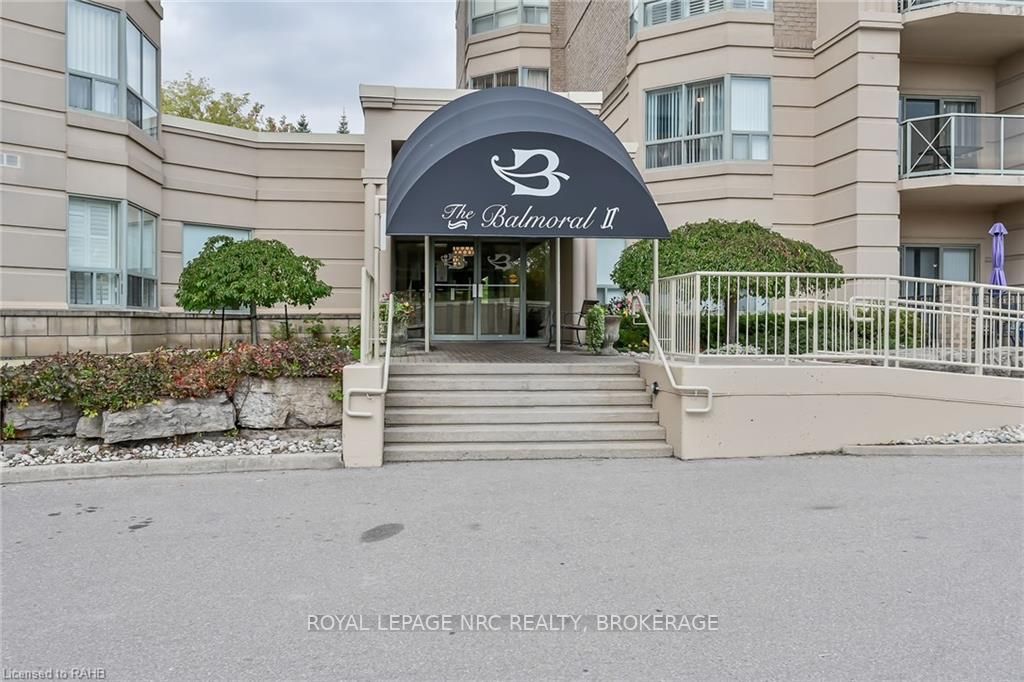 2085 Amherst Heights Dr, #406