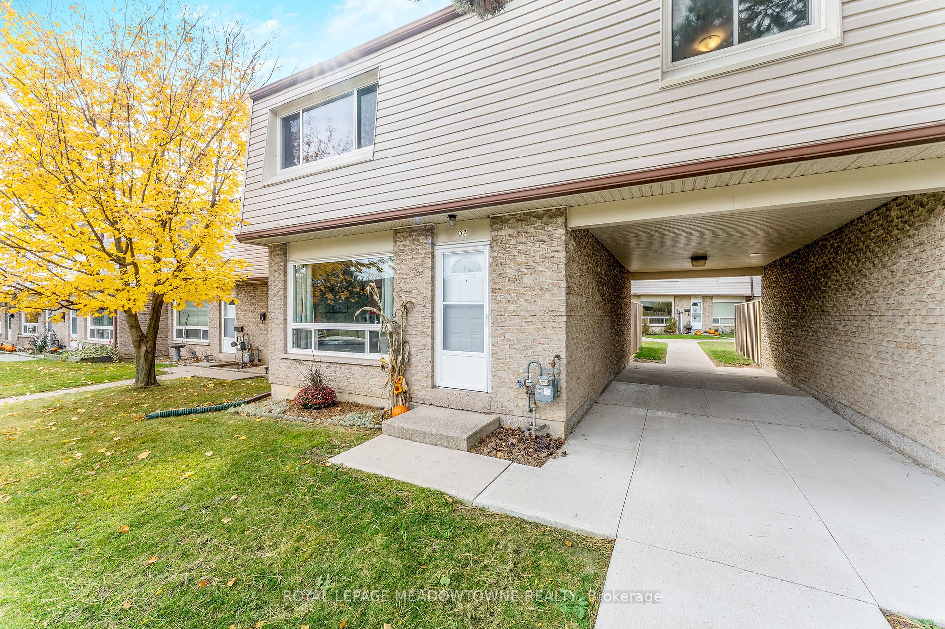 46 Mountainview Rd S, #32