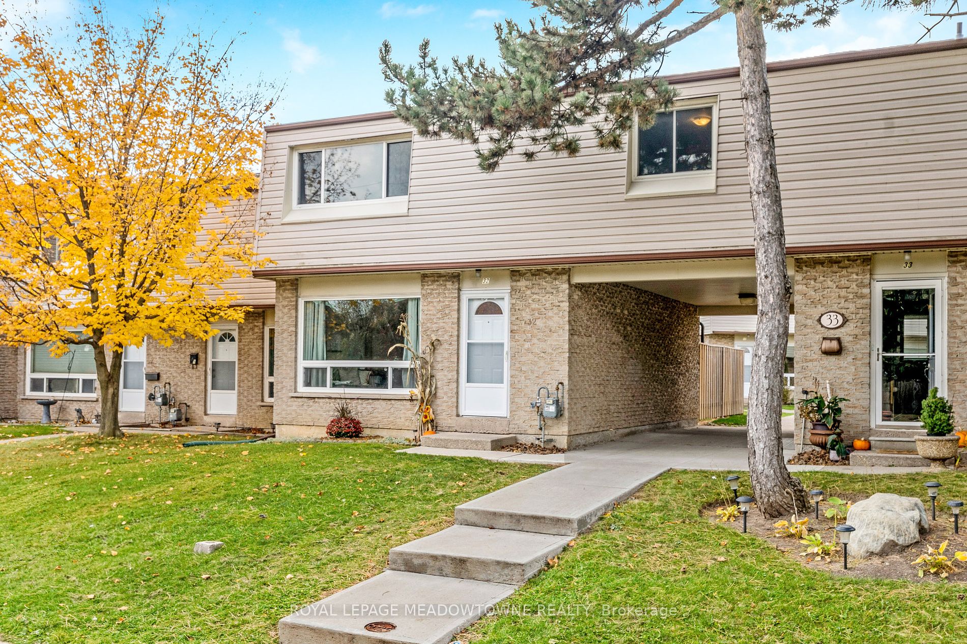 46 Mountainview Rd S, #32