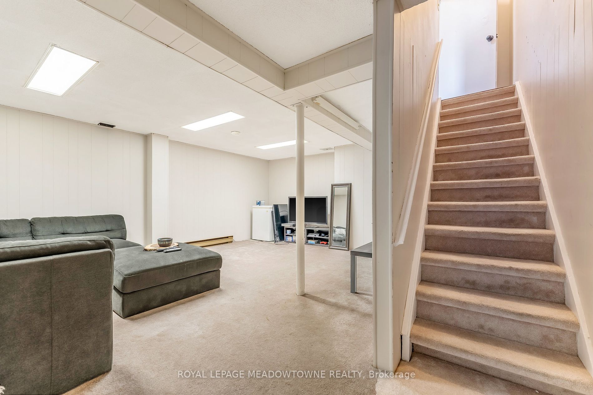46 Mountainview Rd S, #32