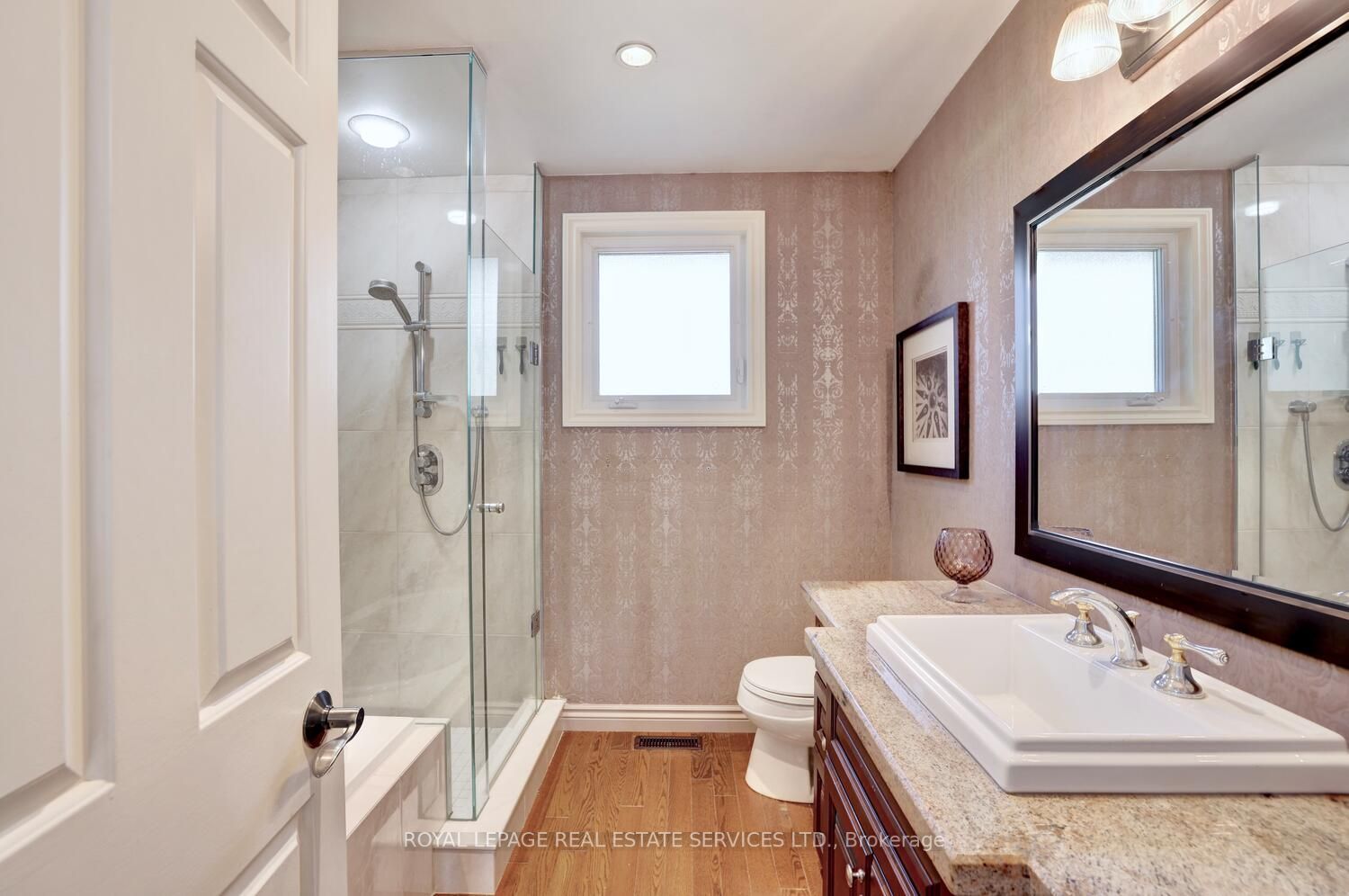 1161 Vanier Dr