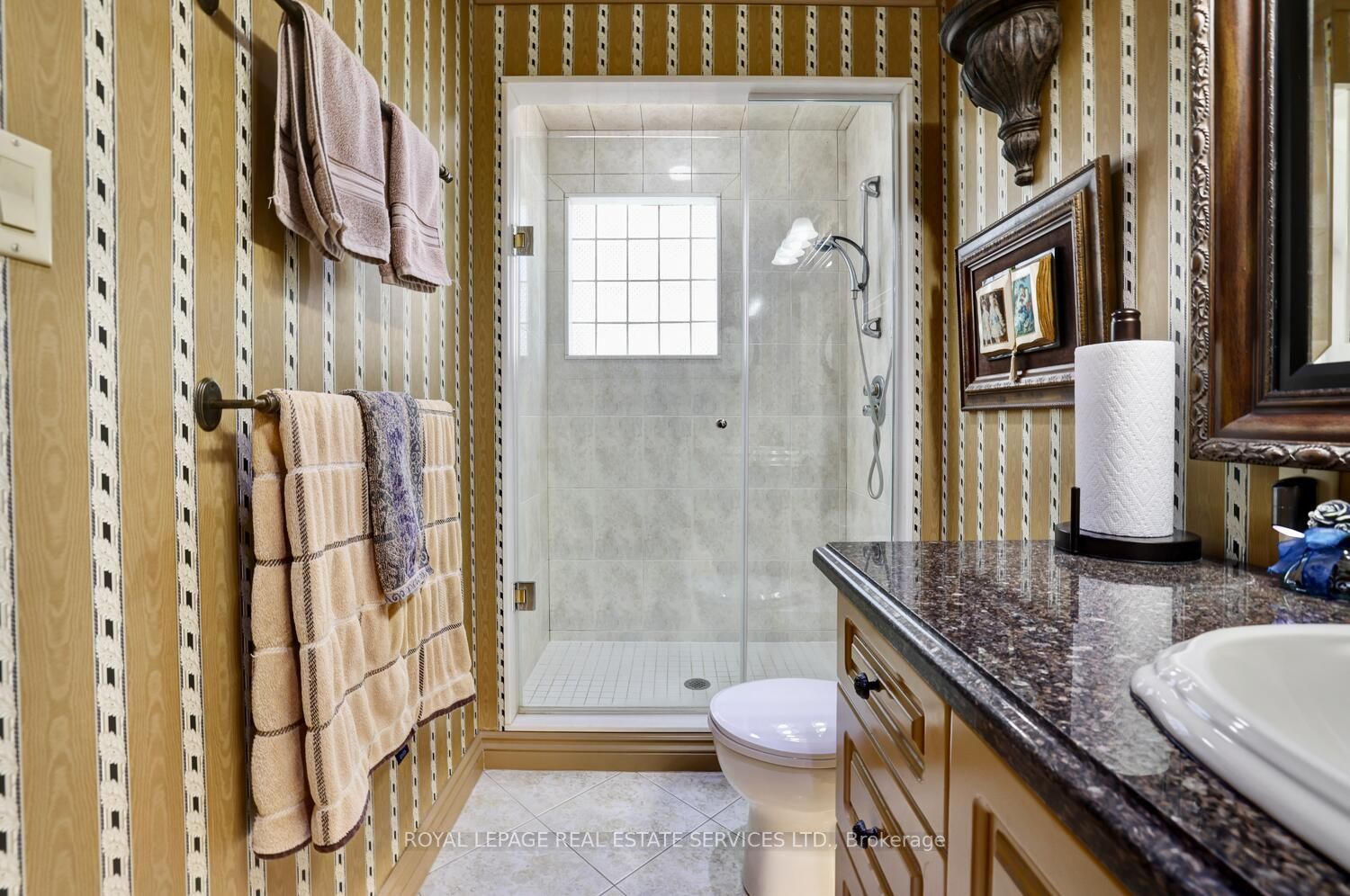 1161 Vanier Dr