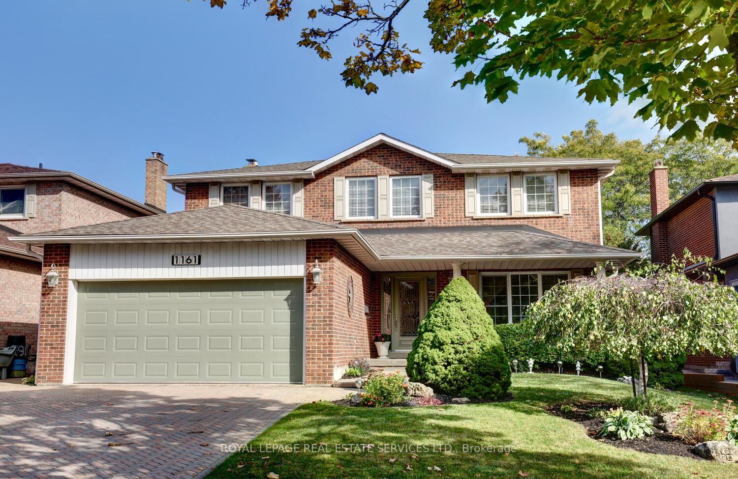 1161 Vanier Dr