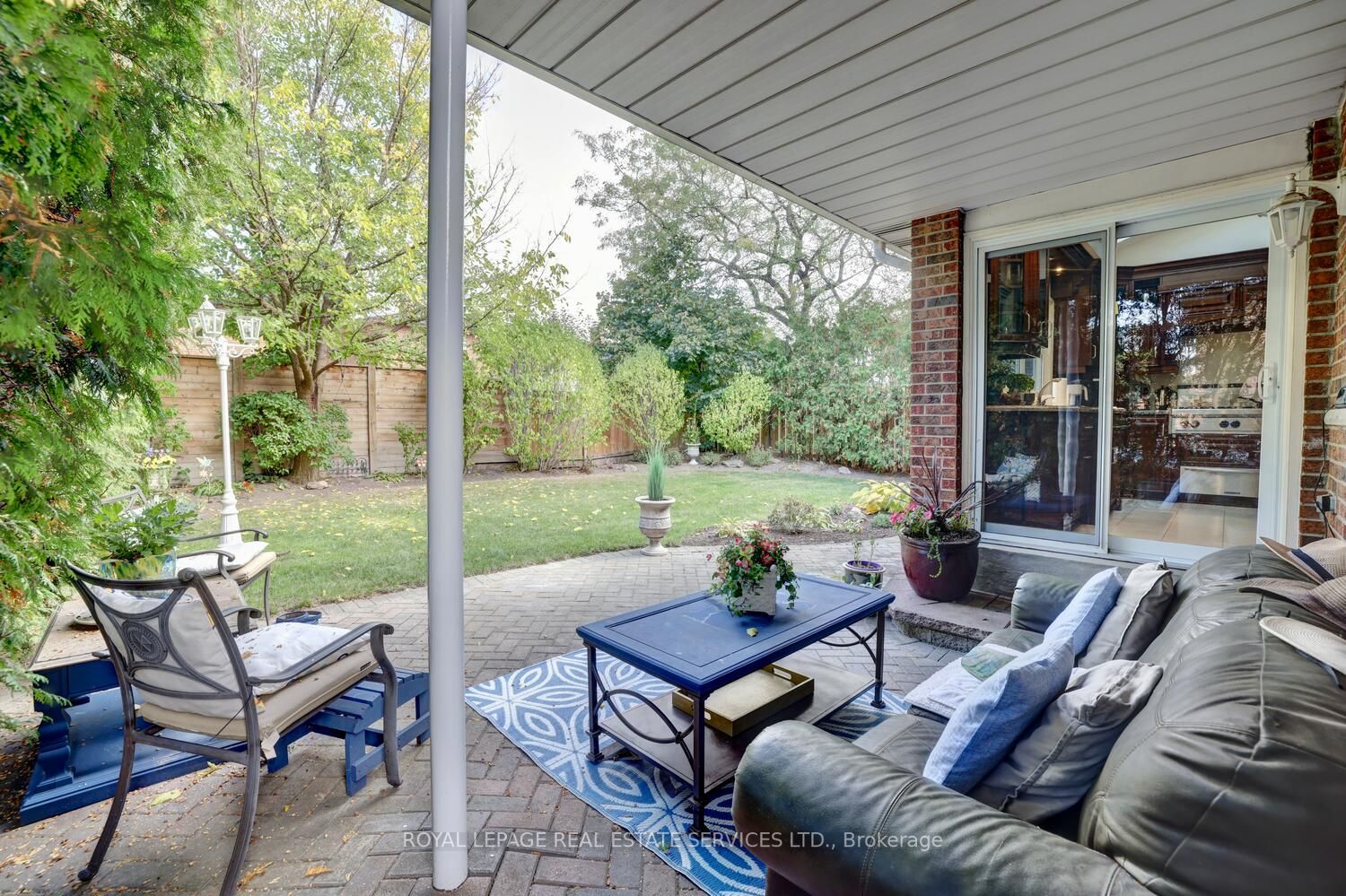 1161 Vanier Dr