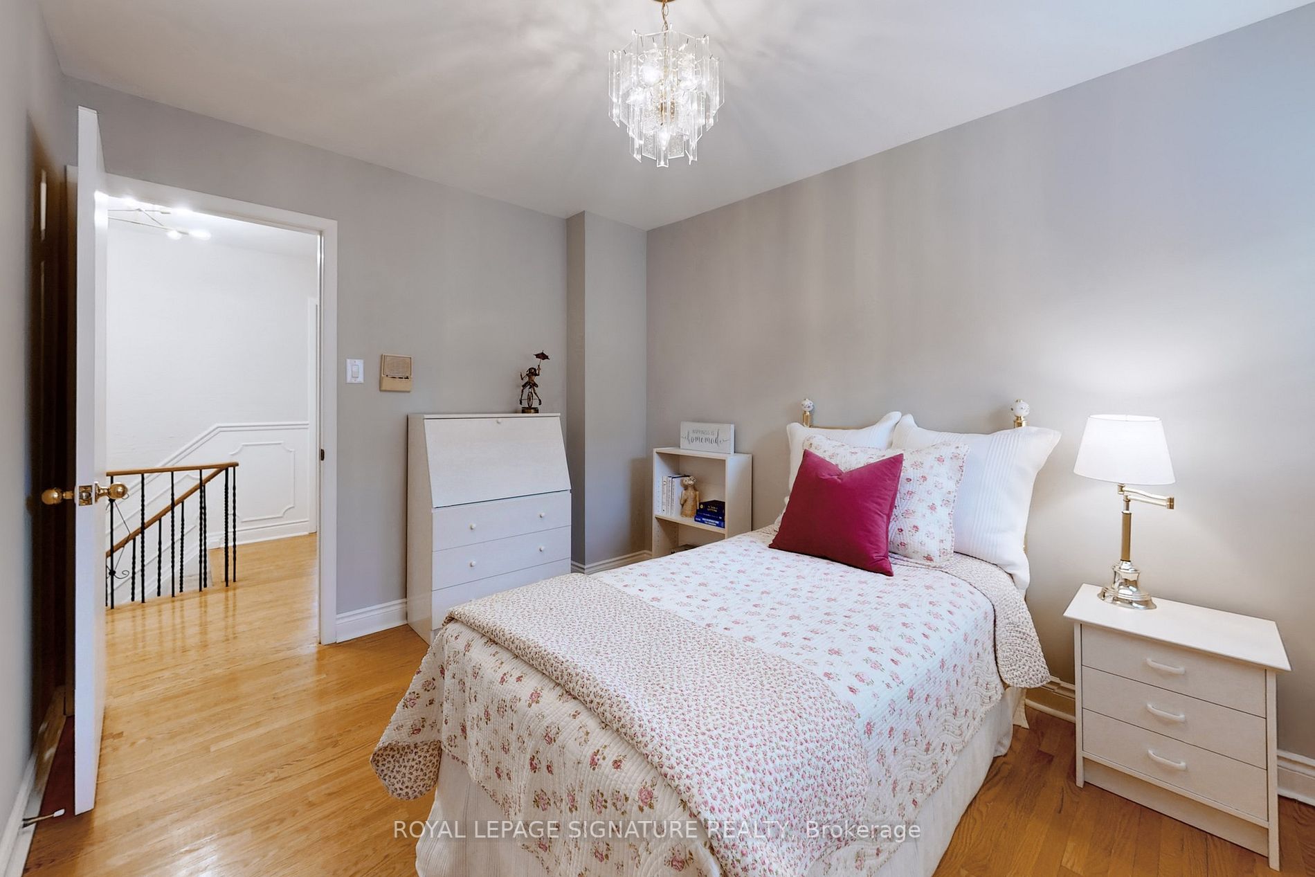 2609 Kinnerton Cres