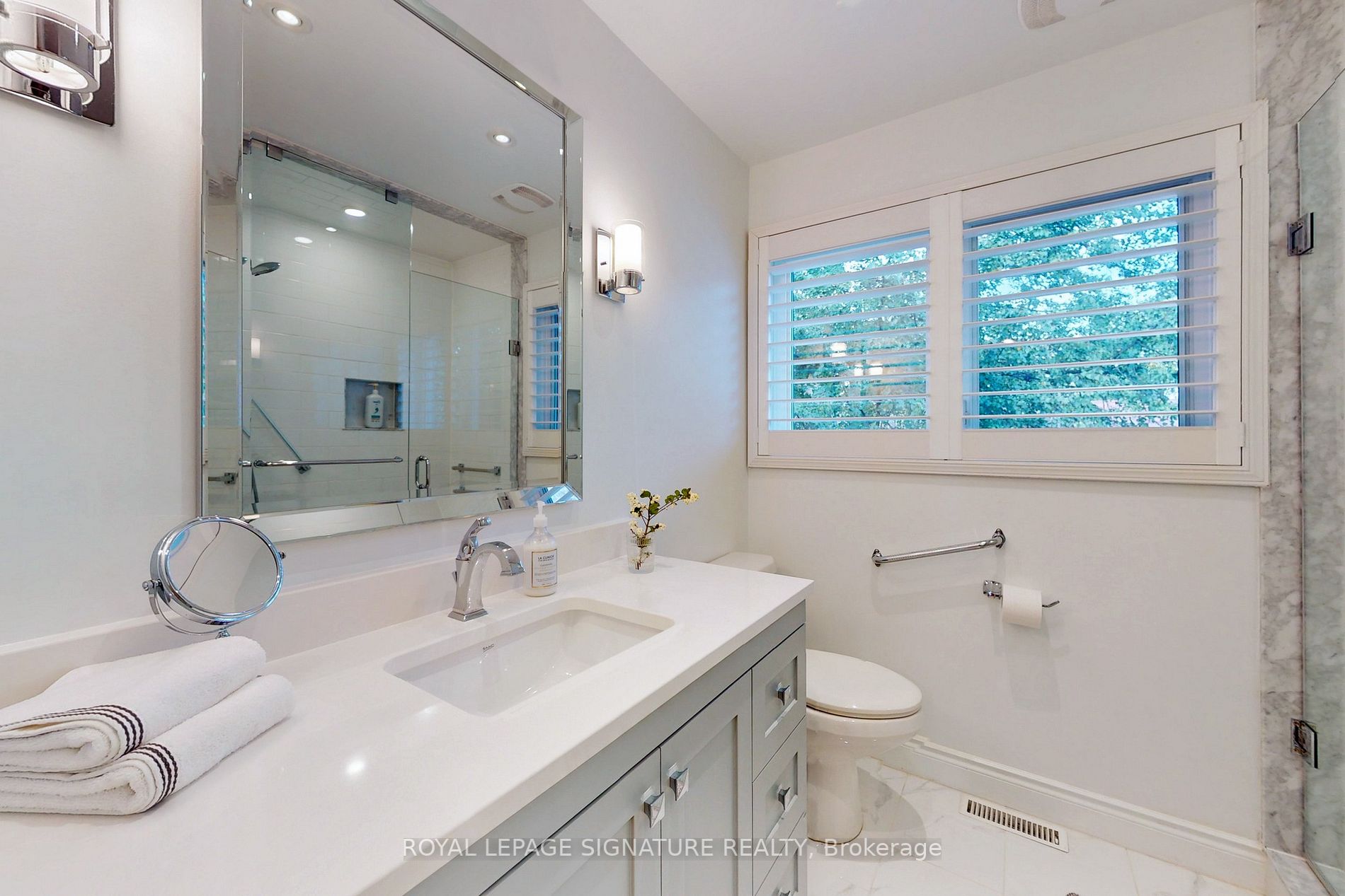 2609 Kinnerton Cres