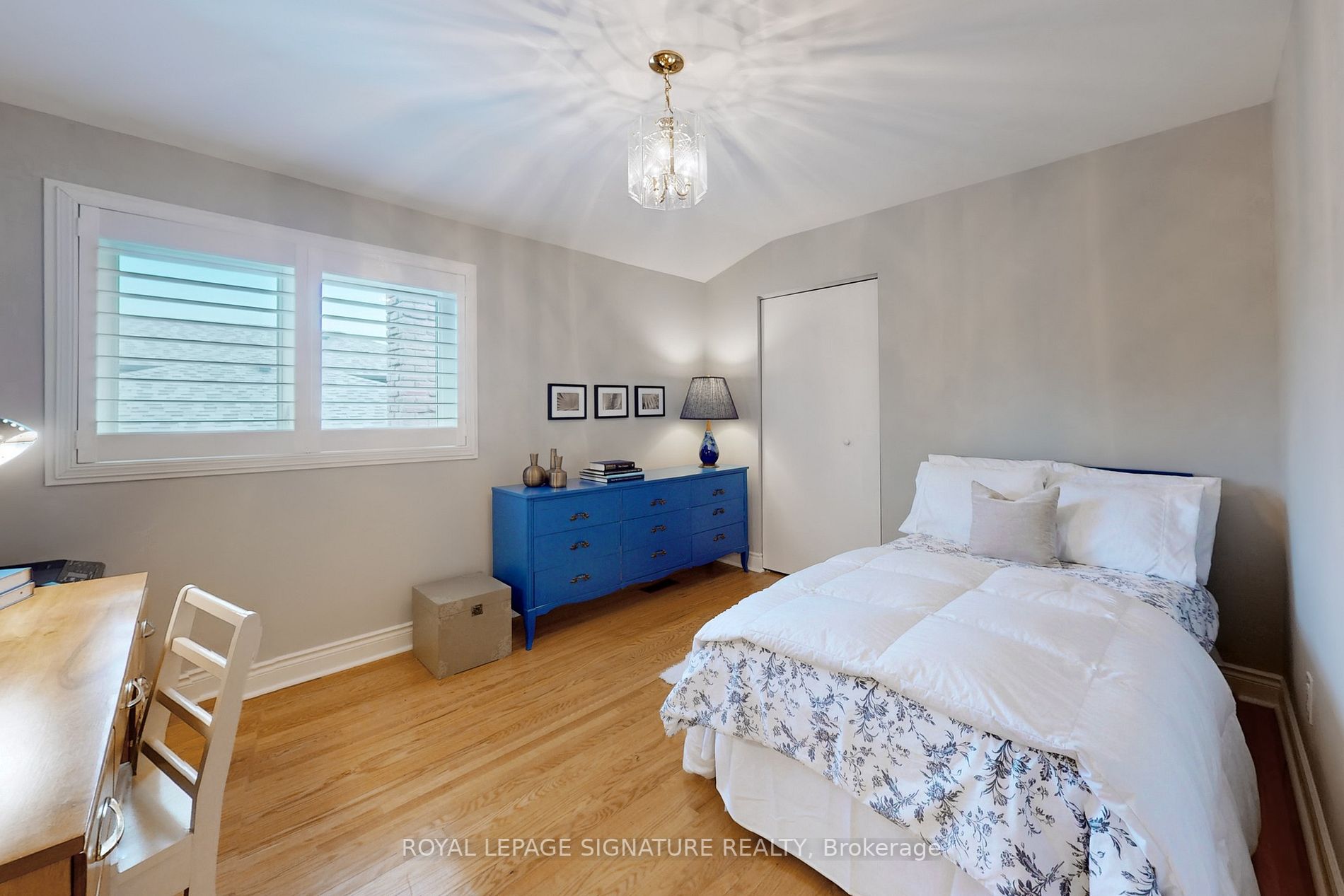 2609 Kinnerton Cres