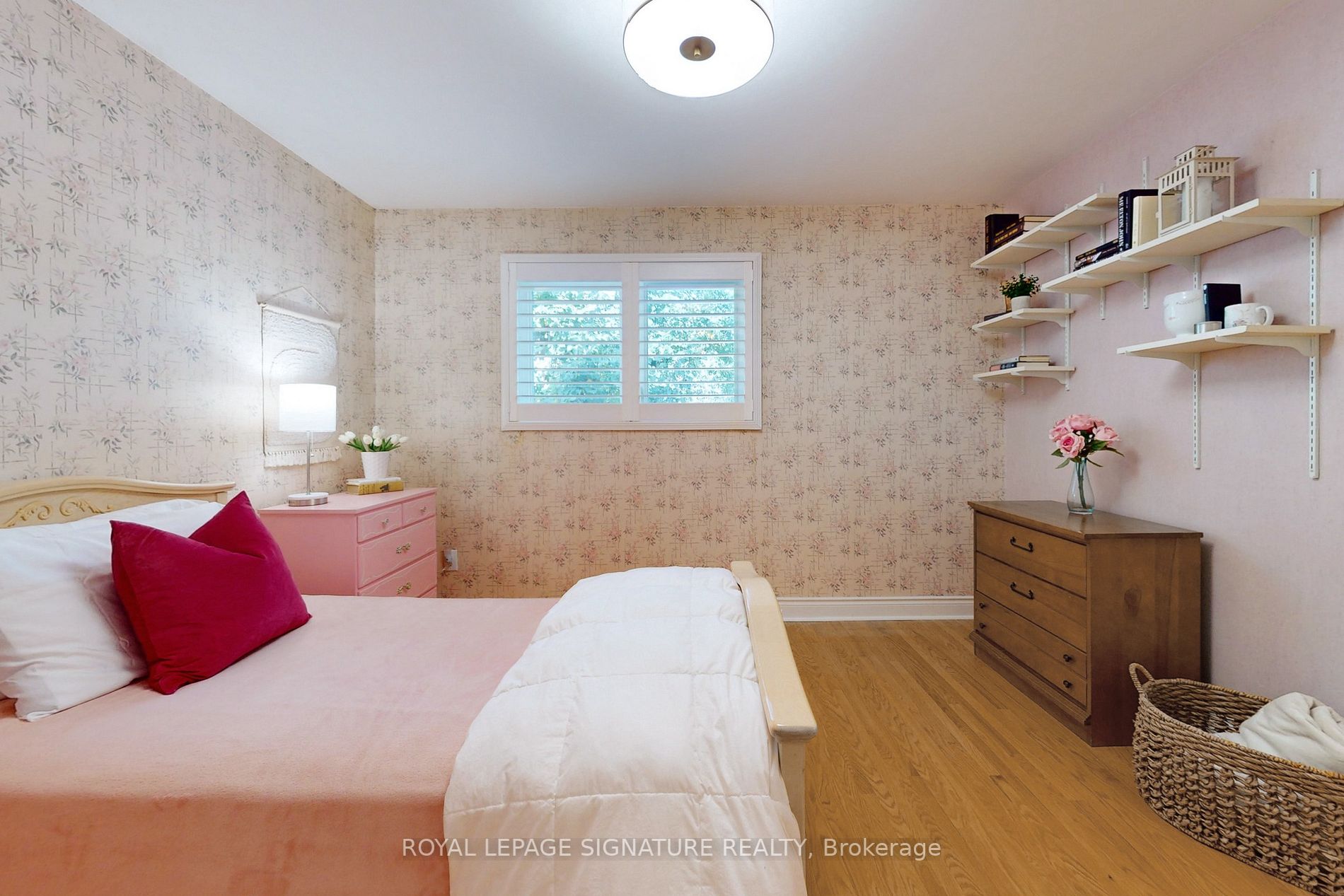 2609 Kinnerton Cres