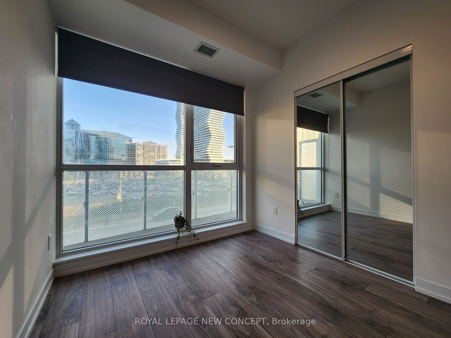 4065 Confederation Parkway, #304