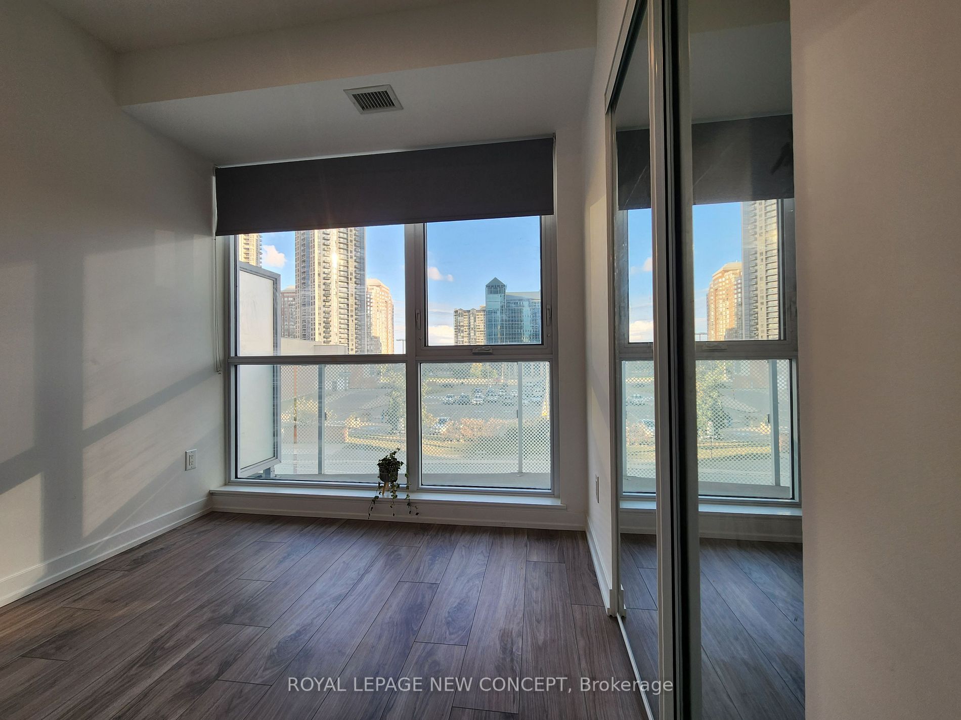 4065 Confederation Parkway, #304