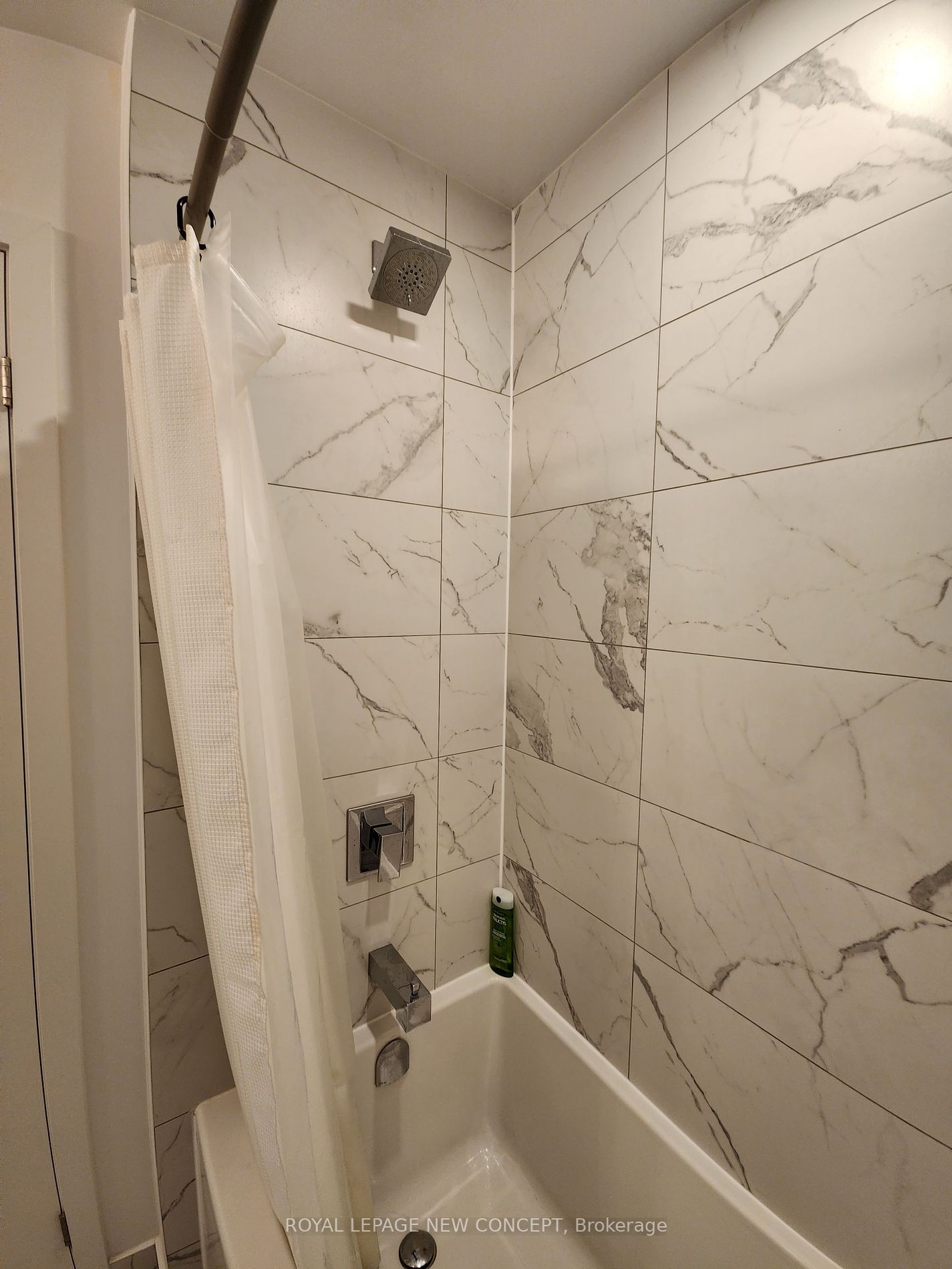 4065 Confederation Parkway, #304