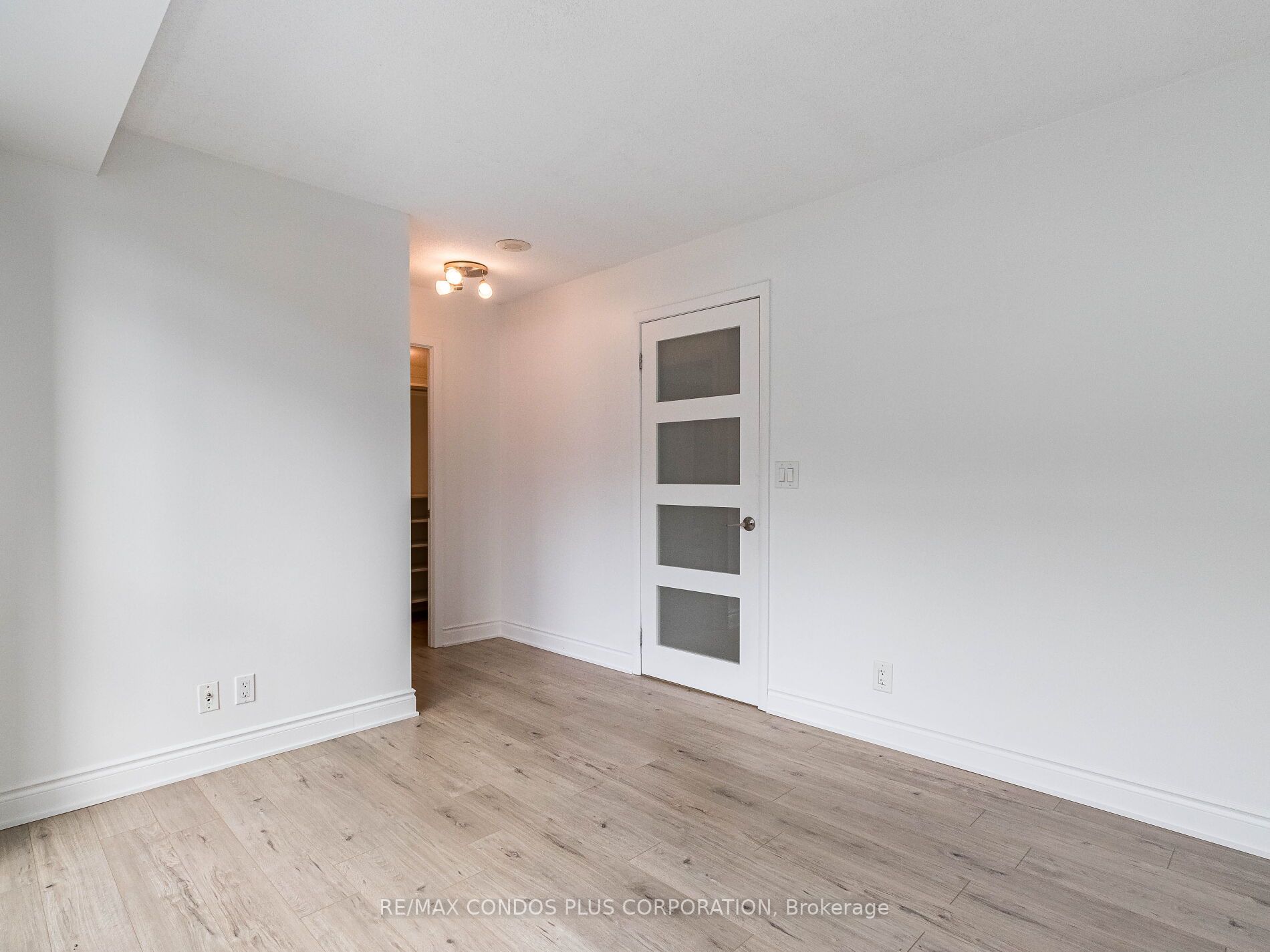185 Legion Rd N, #414