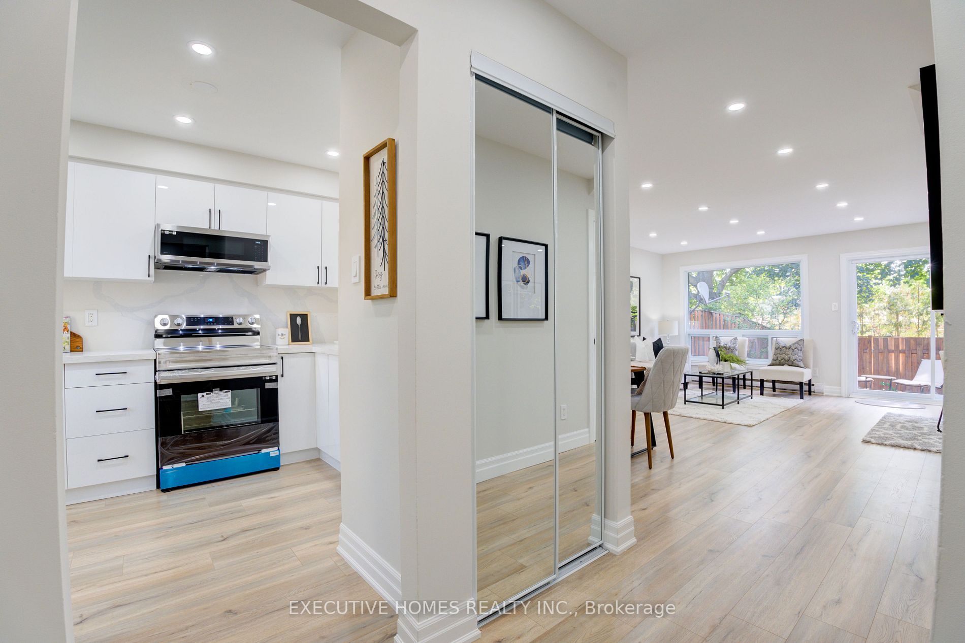 1517 Elm Rd, #10
