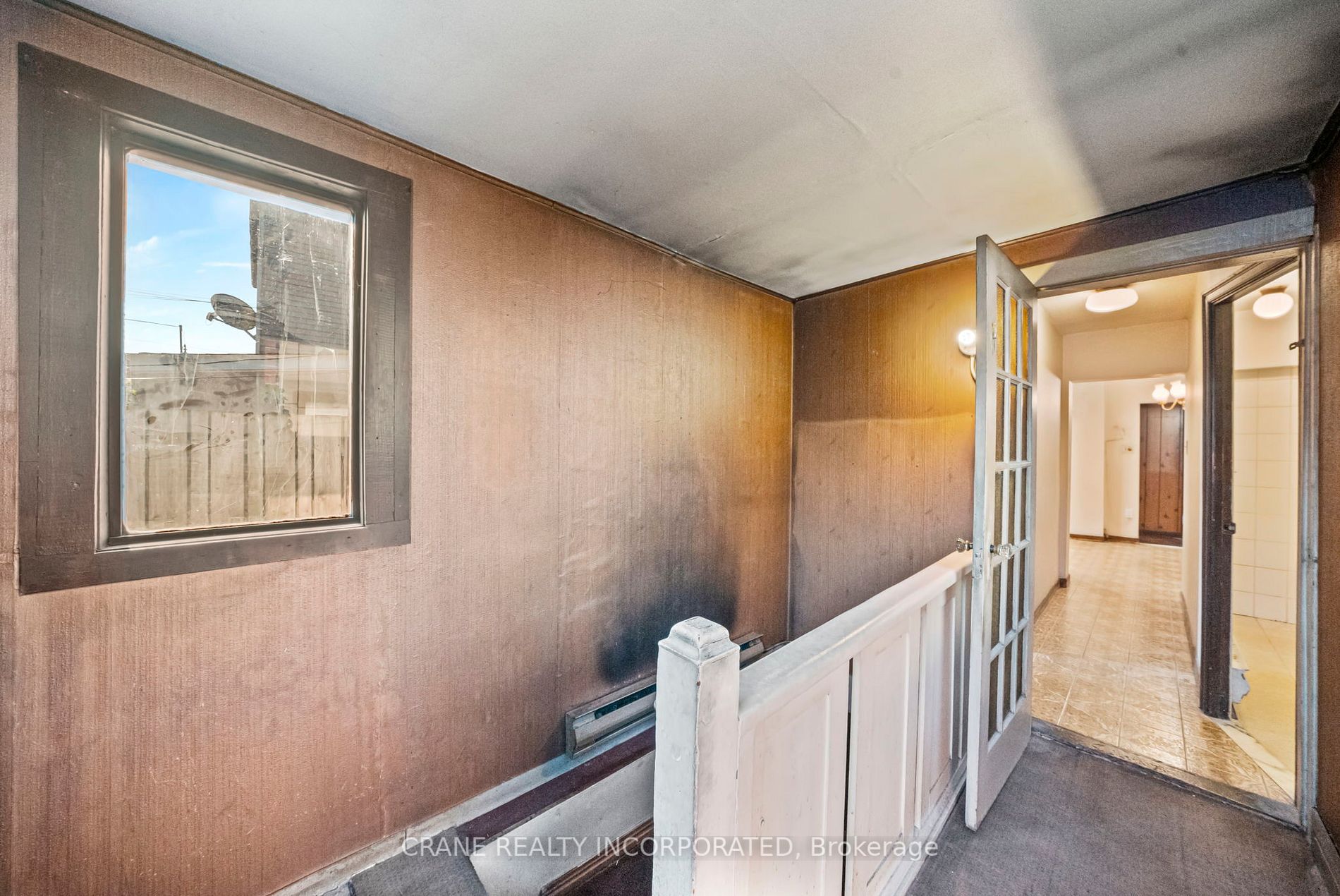 15 Seneca Ave