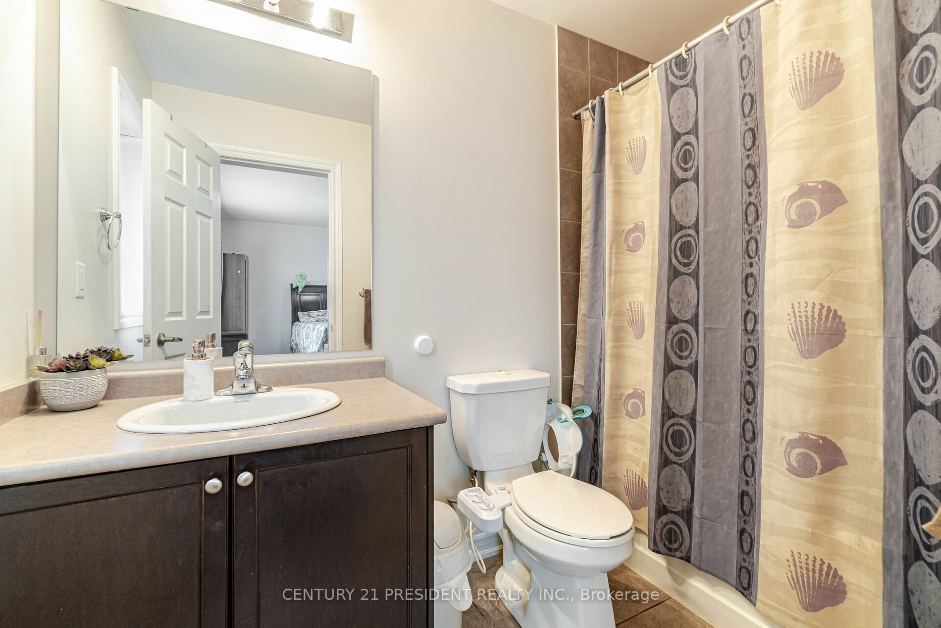 86 Kempenfelt Tr