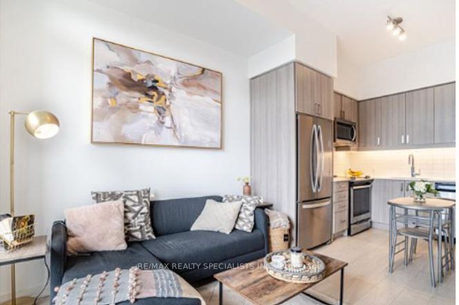 8 Nahani Way, #505