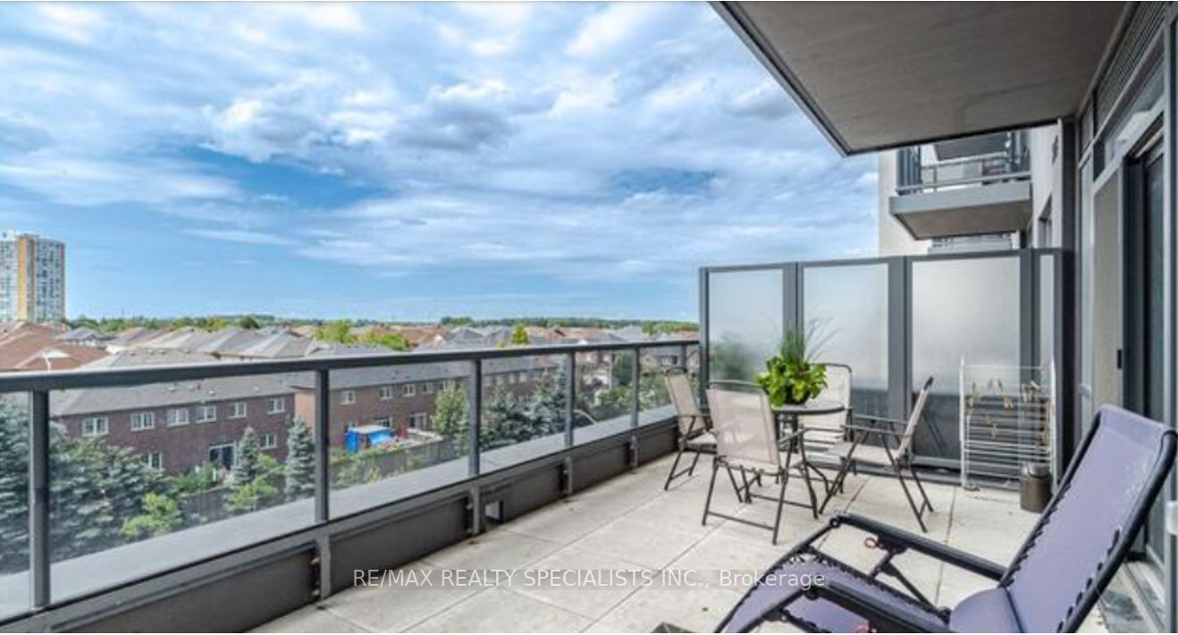 8 Nahani Way, #505