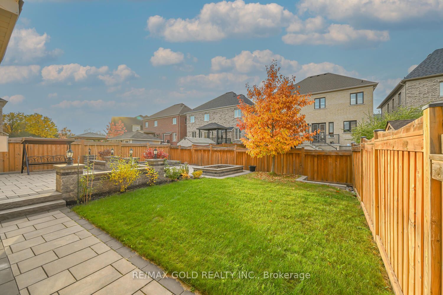 34 Erintown Cres