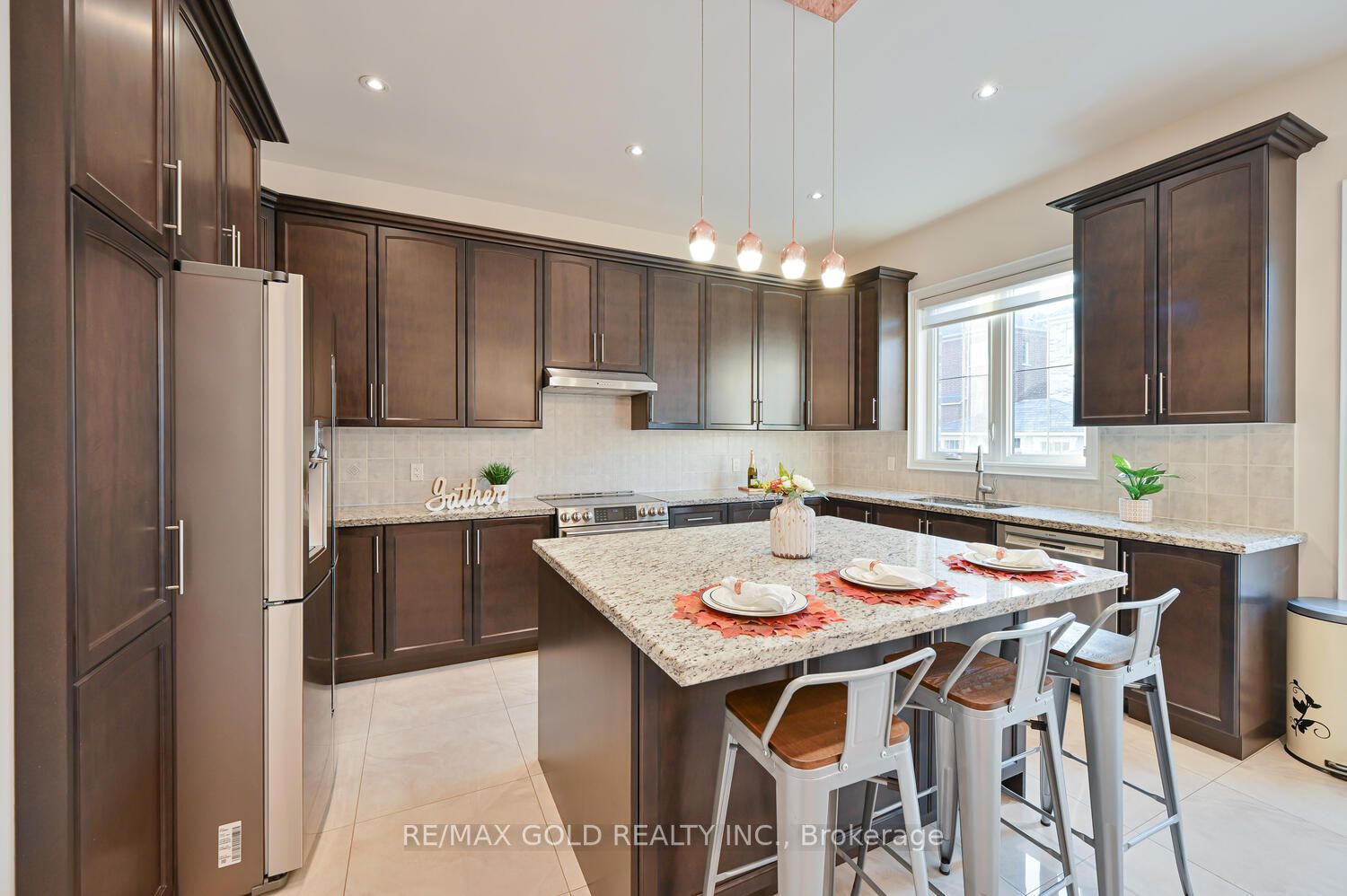 34 Erintown Cres