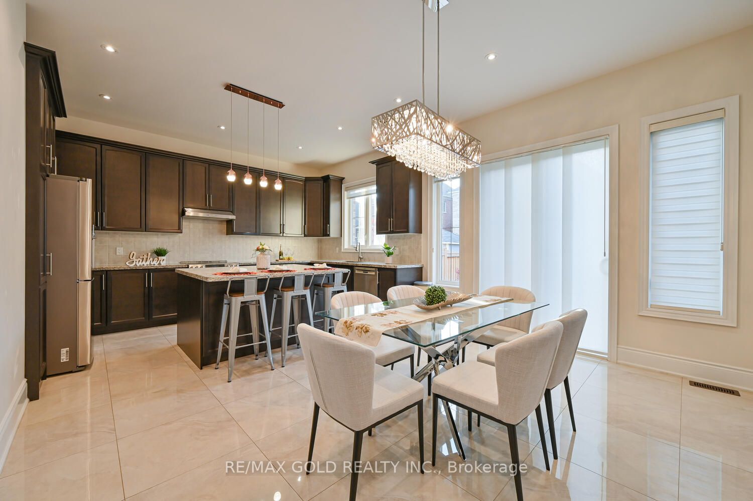 34 Erintown Cres