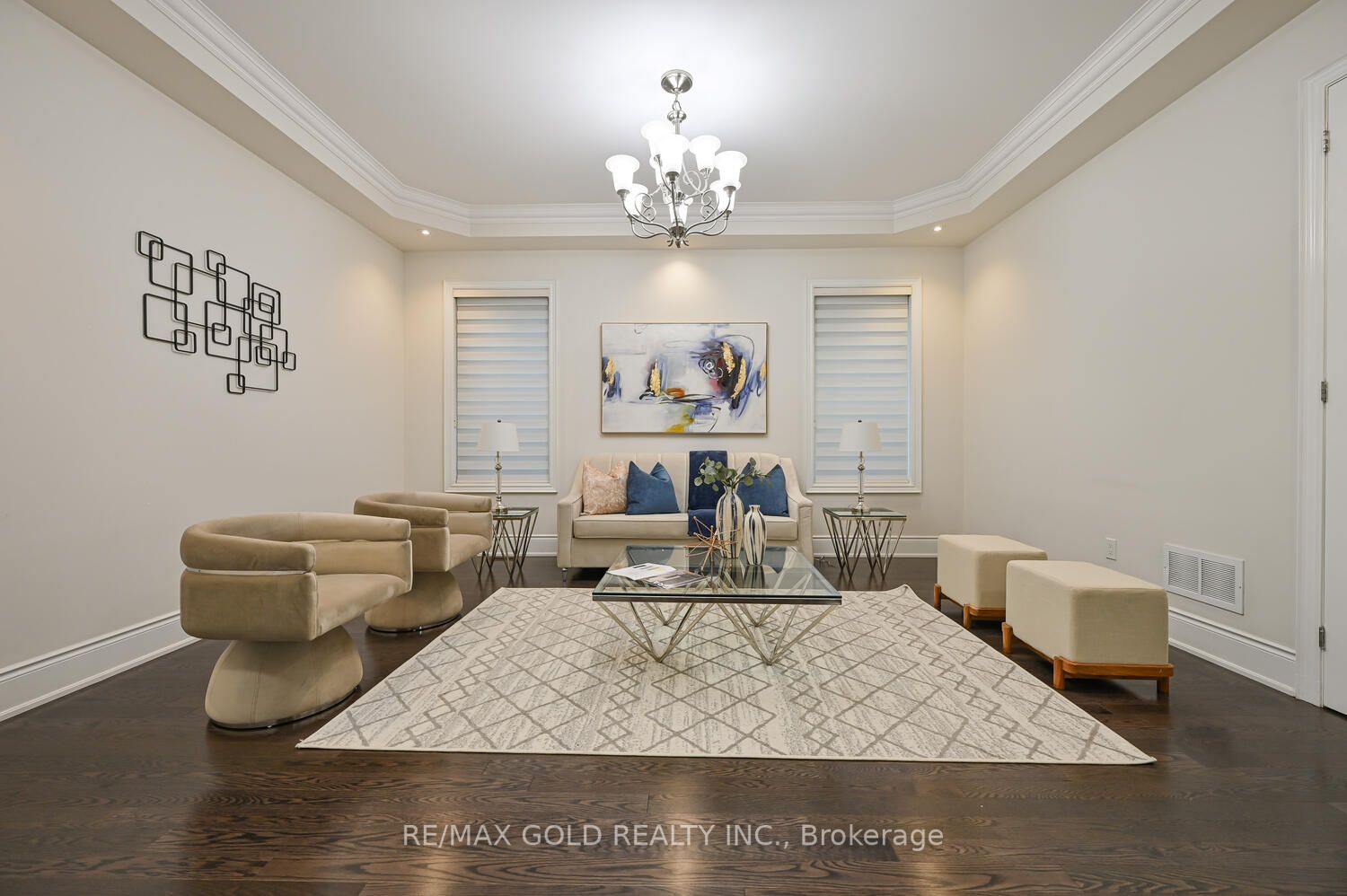 34 Erintown Cres