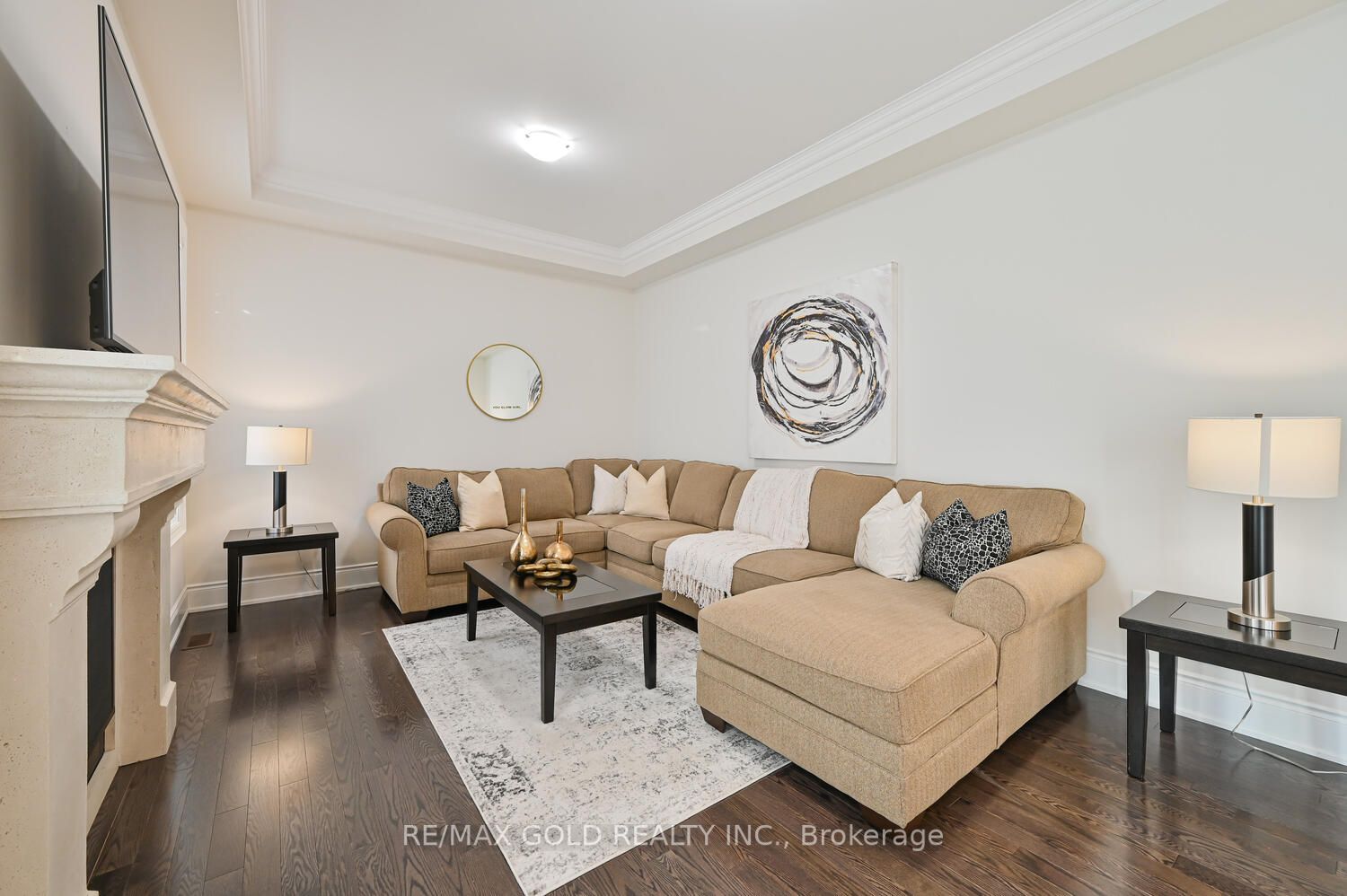 34 Erintown Cres