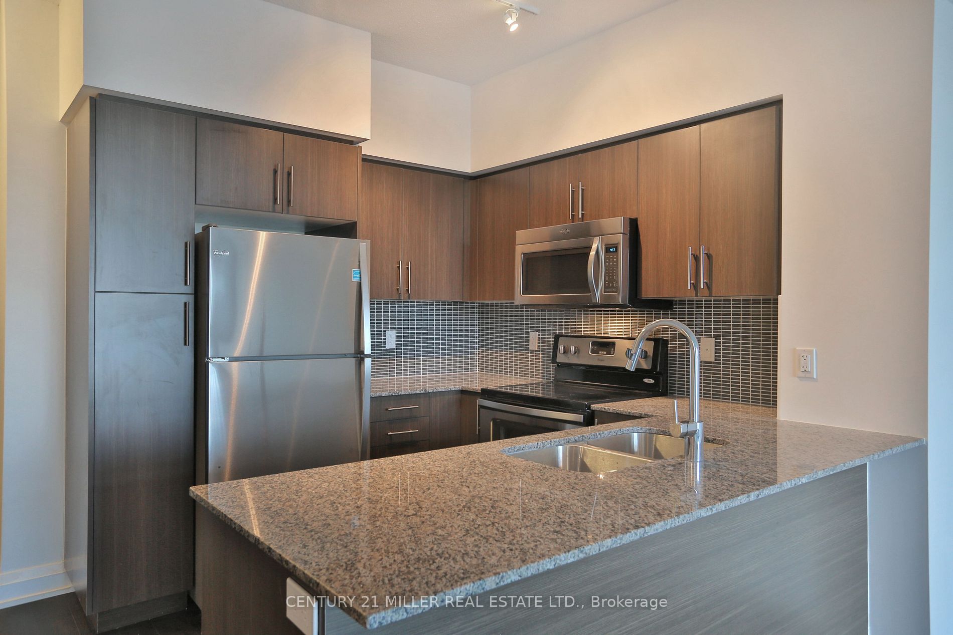 65 Speers Road, #404