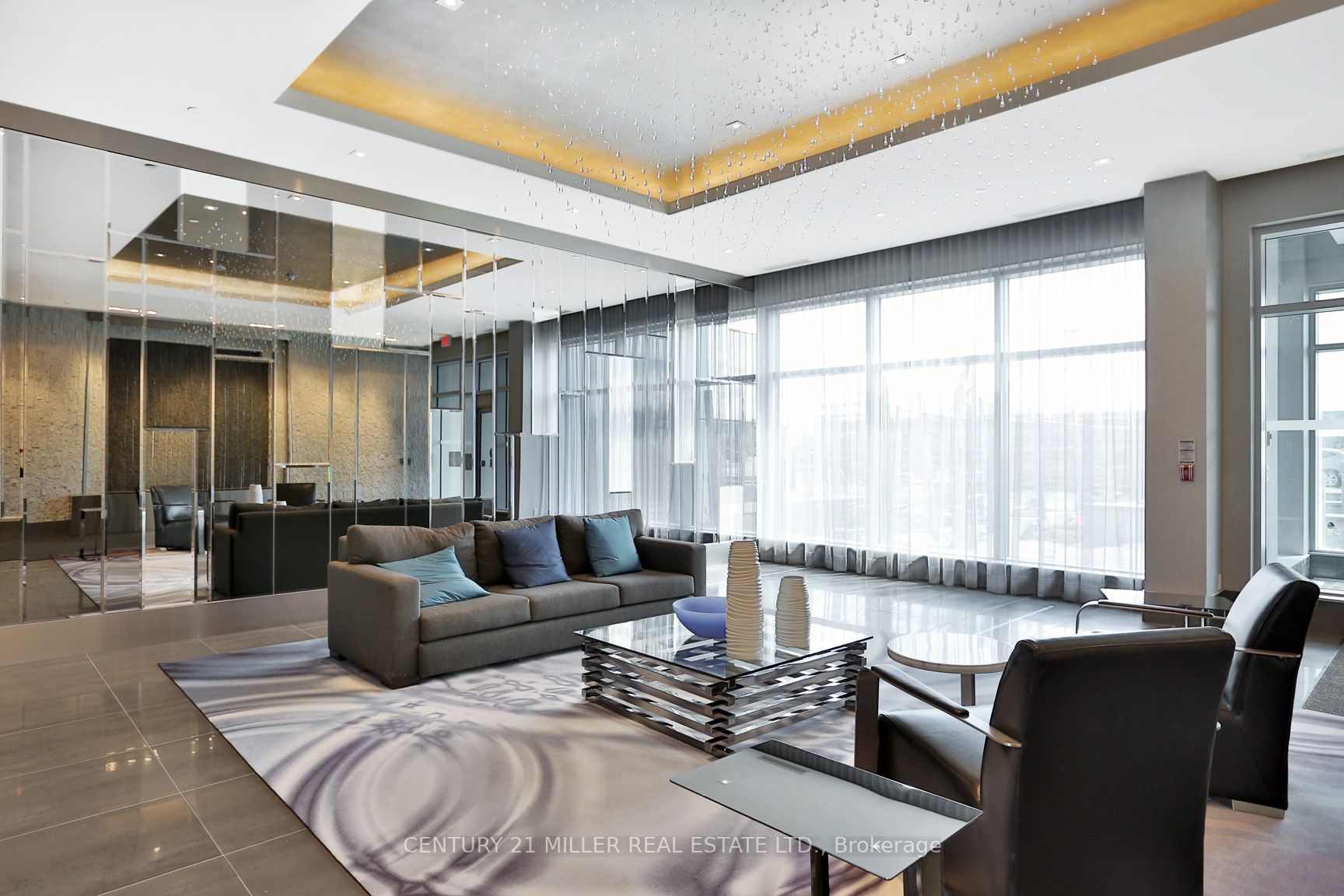 65 Speers Road, #404