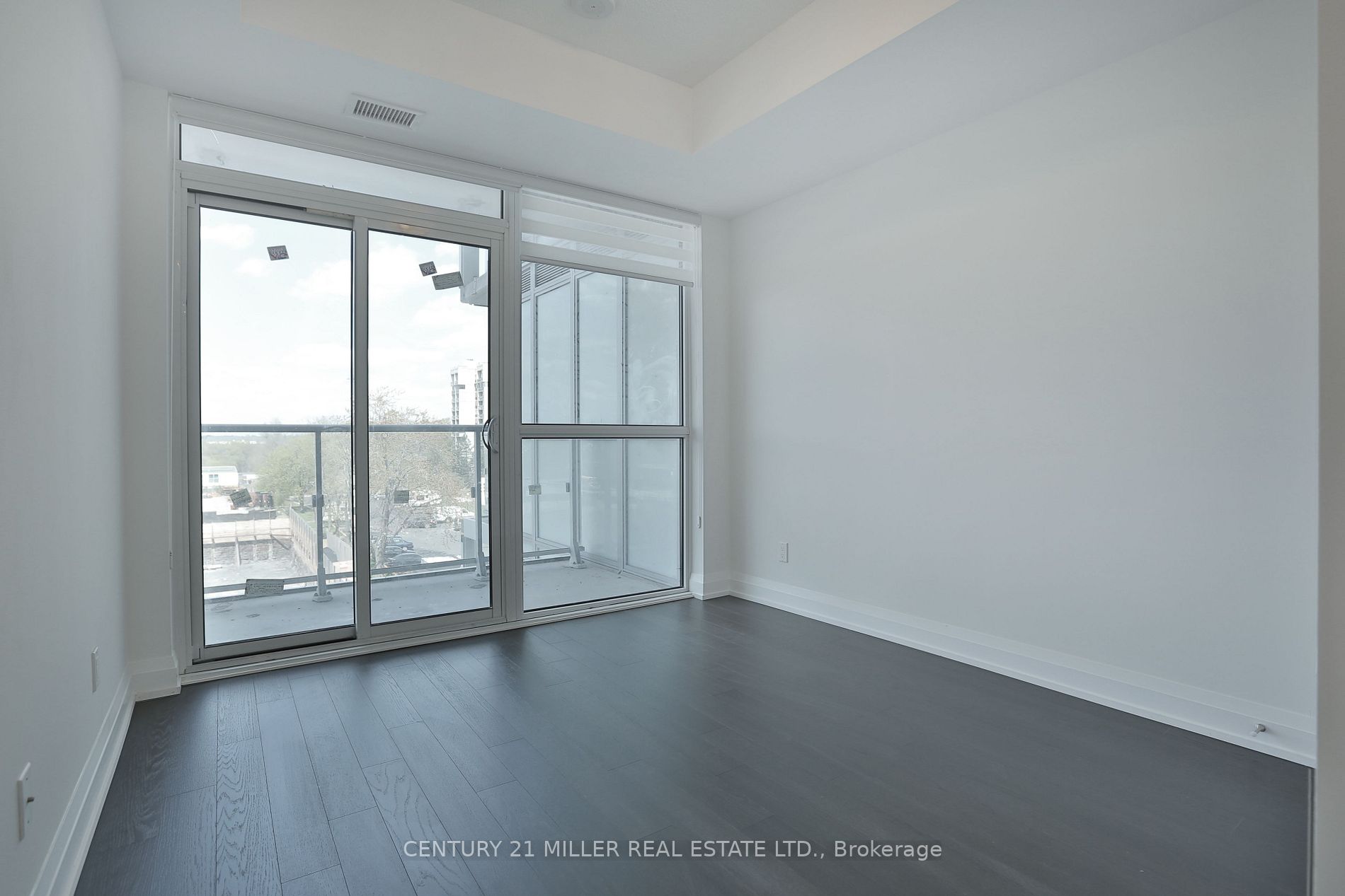 65 Speers Road, #404