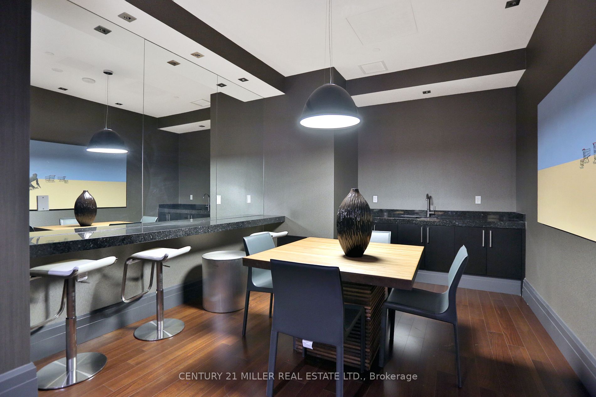 65 Speers Road, #404