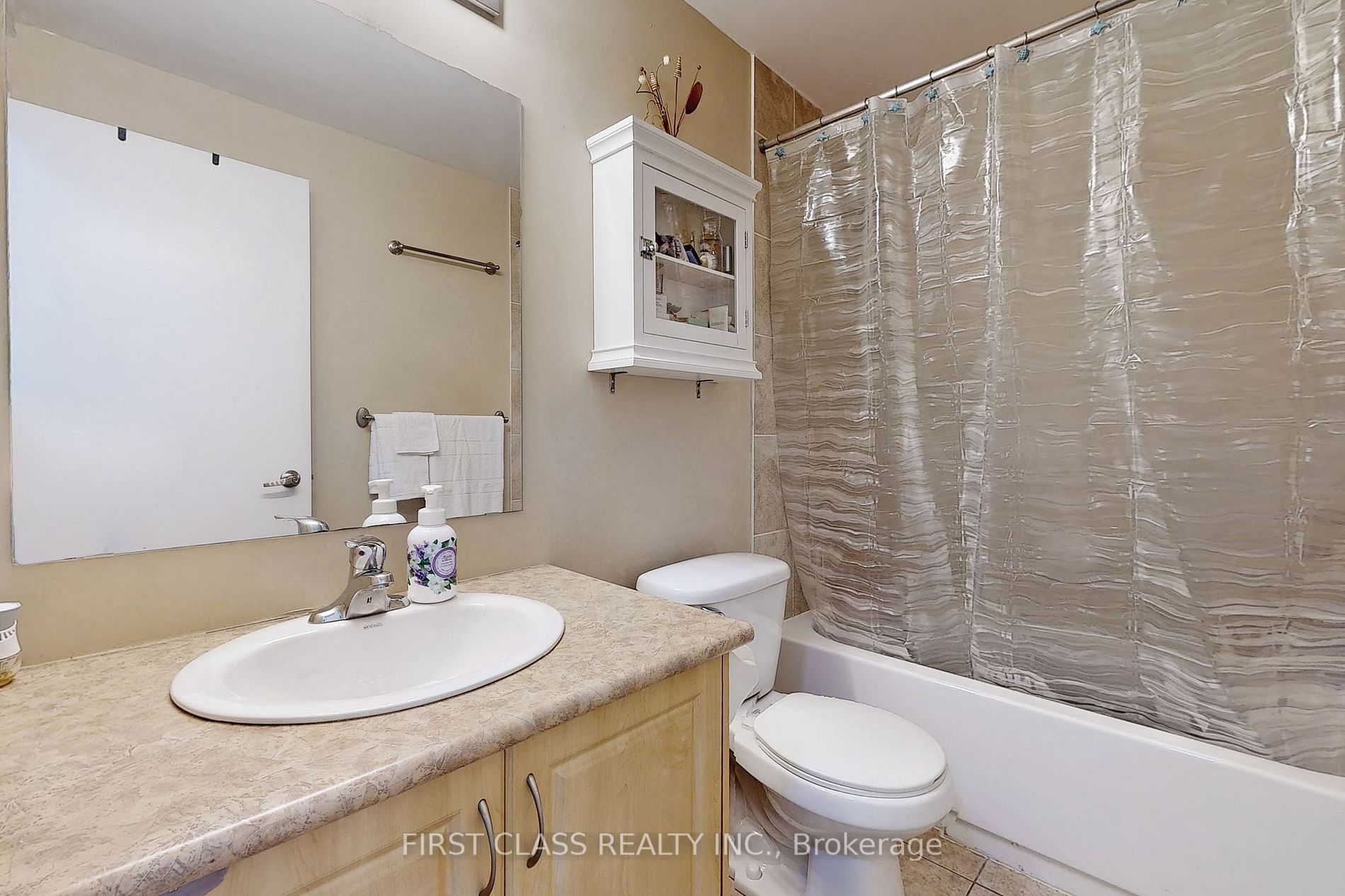 885 Lakeshore Rd E, #11