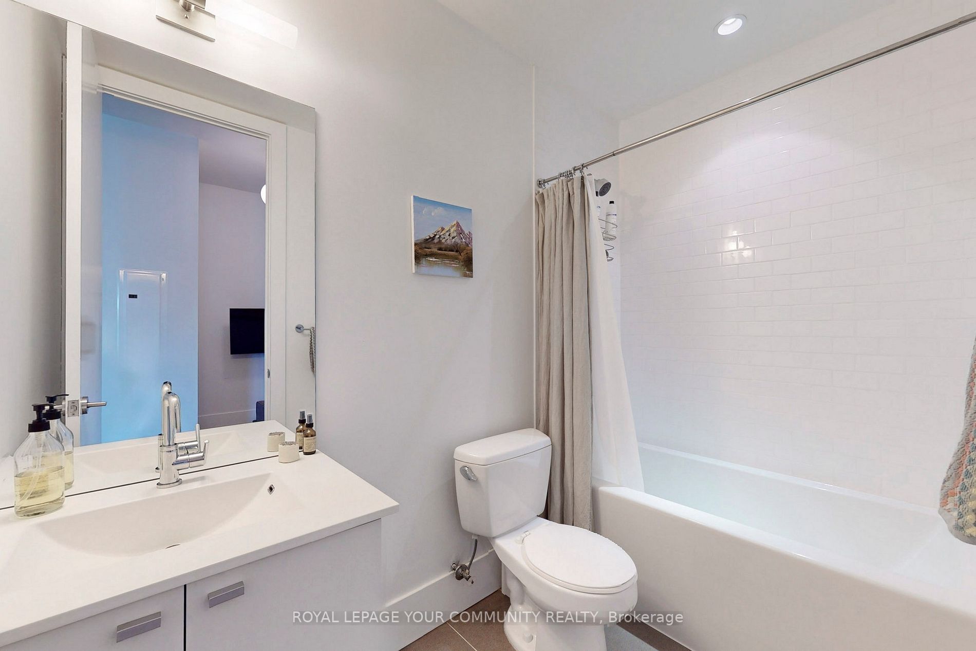 103 The Queensway, #2806