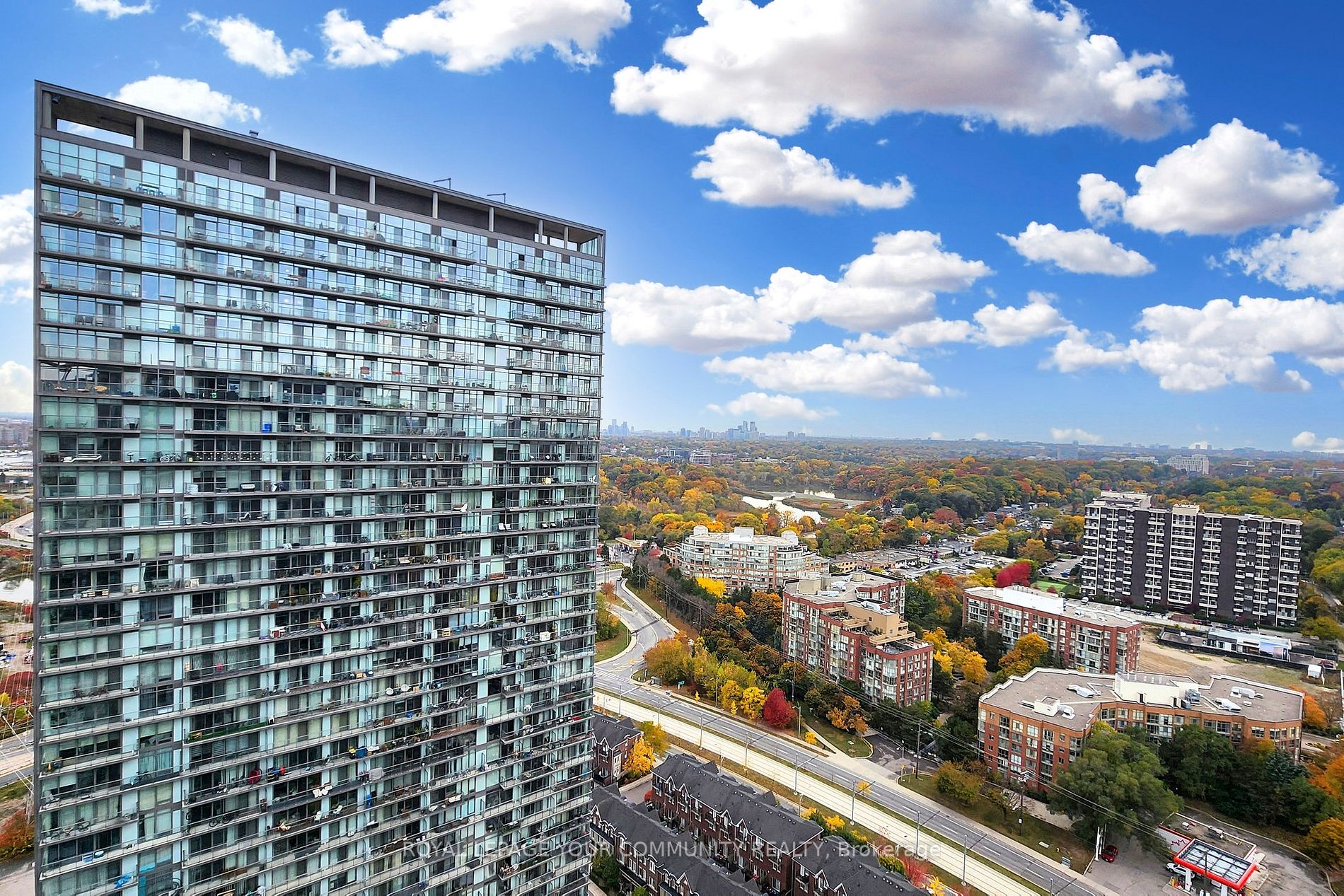 103 The Queensway, #2806