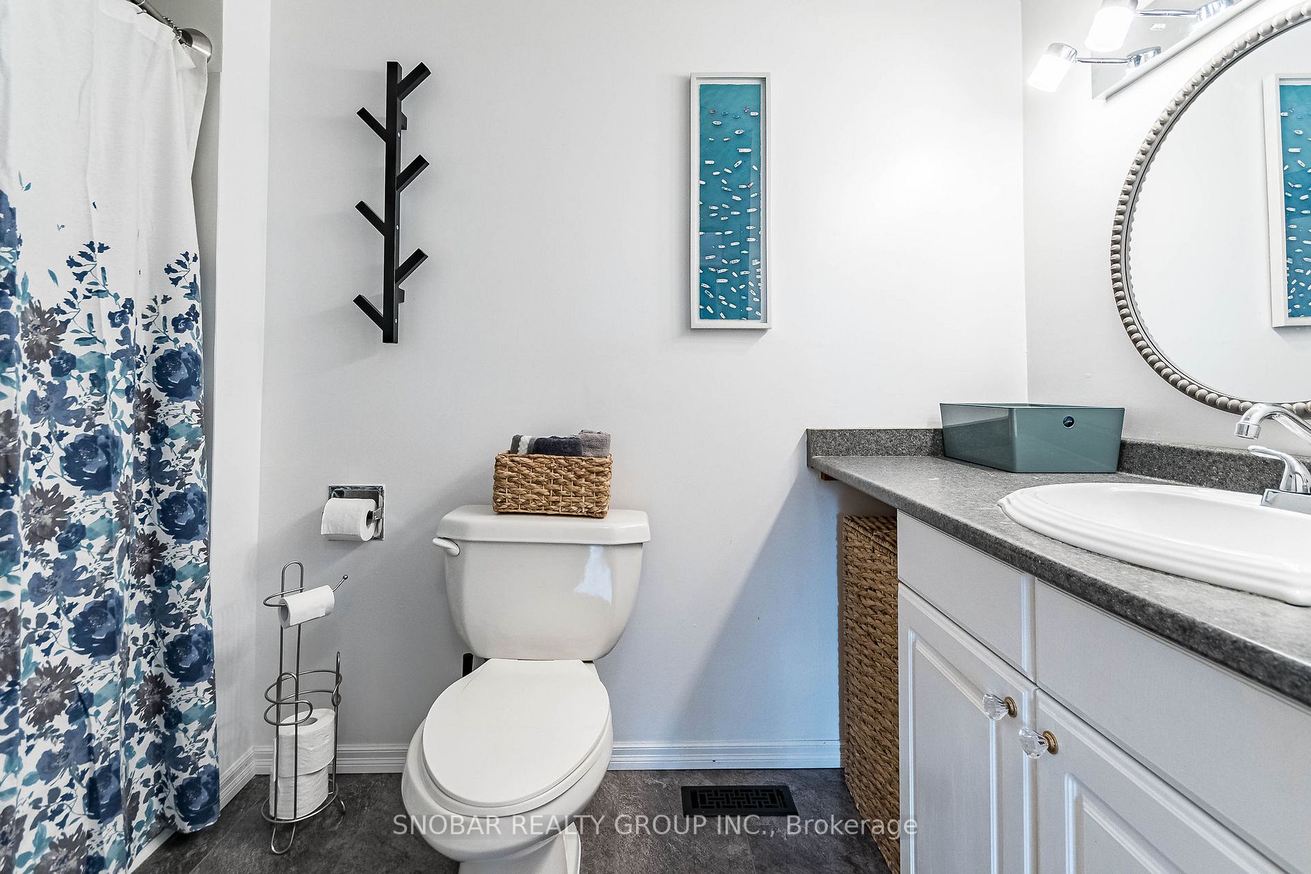 830 Eaglemount Cres