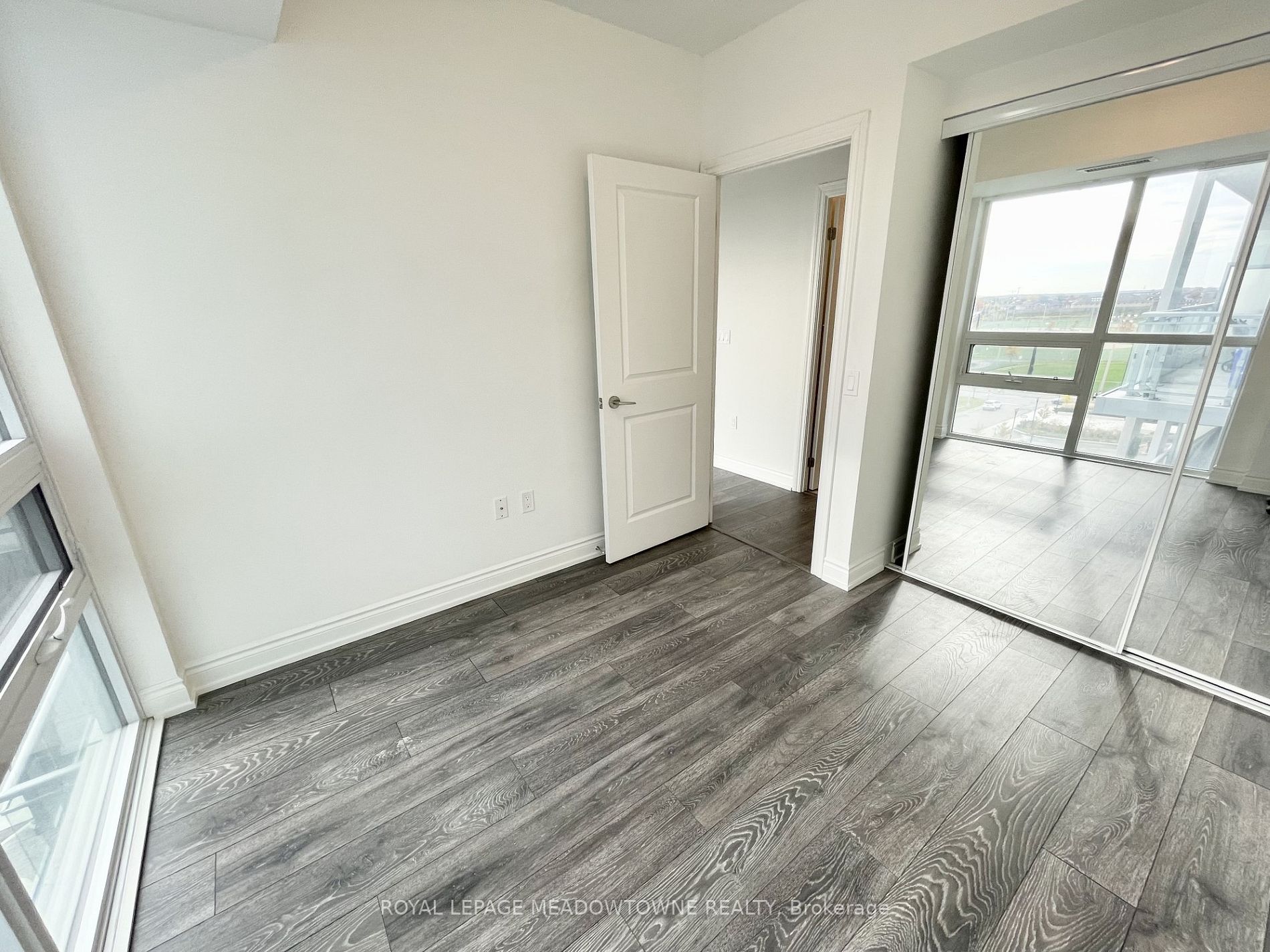 1050 Main Street E, #603