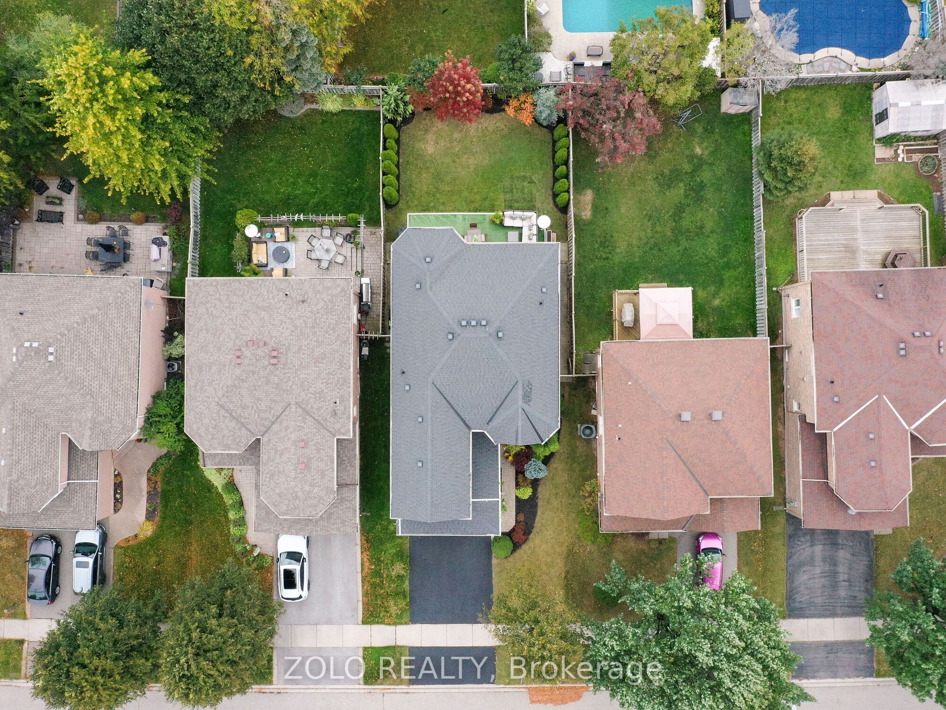 2375 East Gate Cres