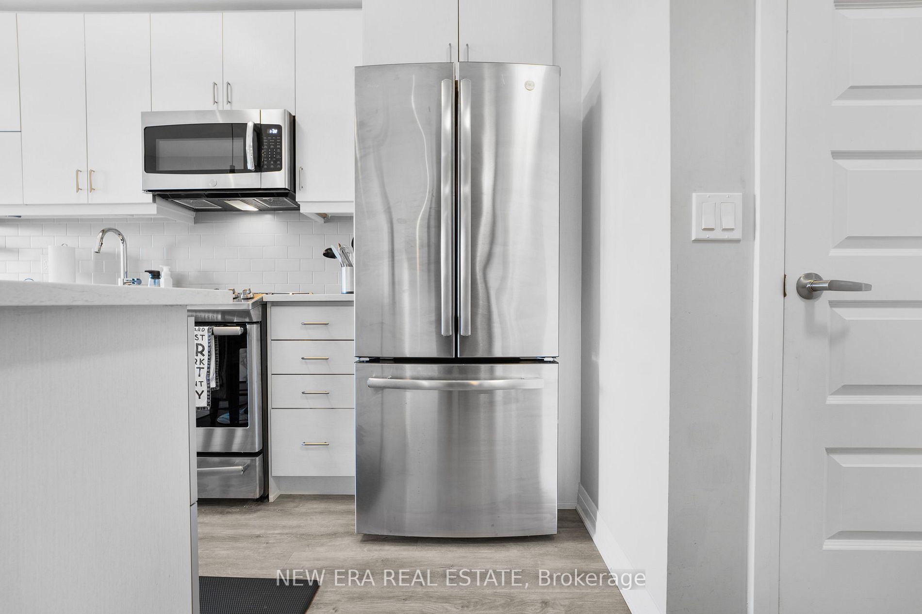 128 Grovewood Common, #408