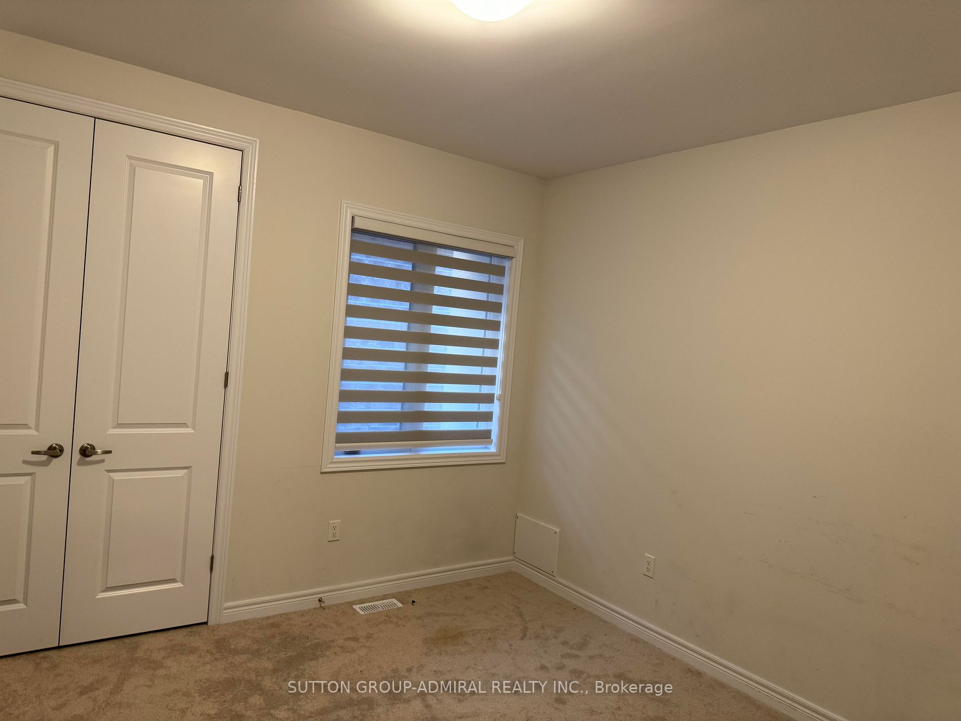 34 Carnegie Dr