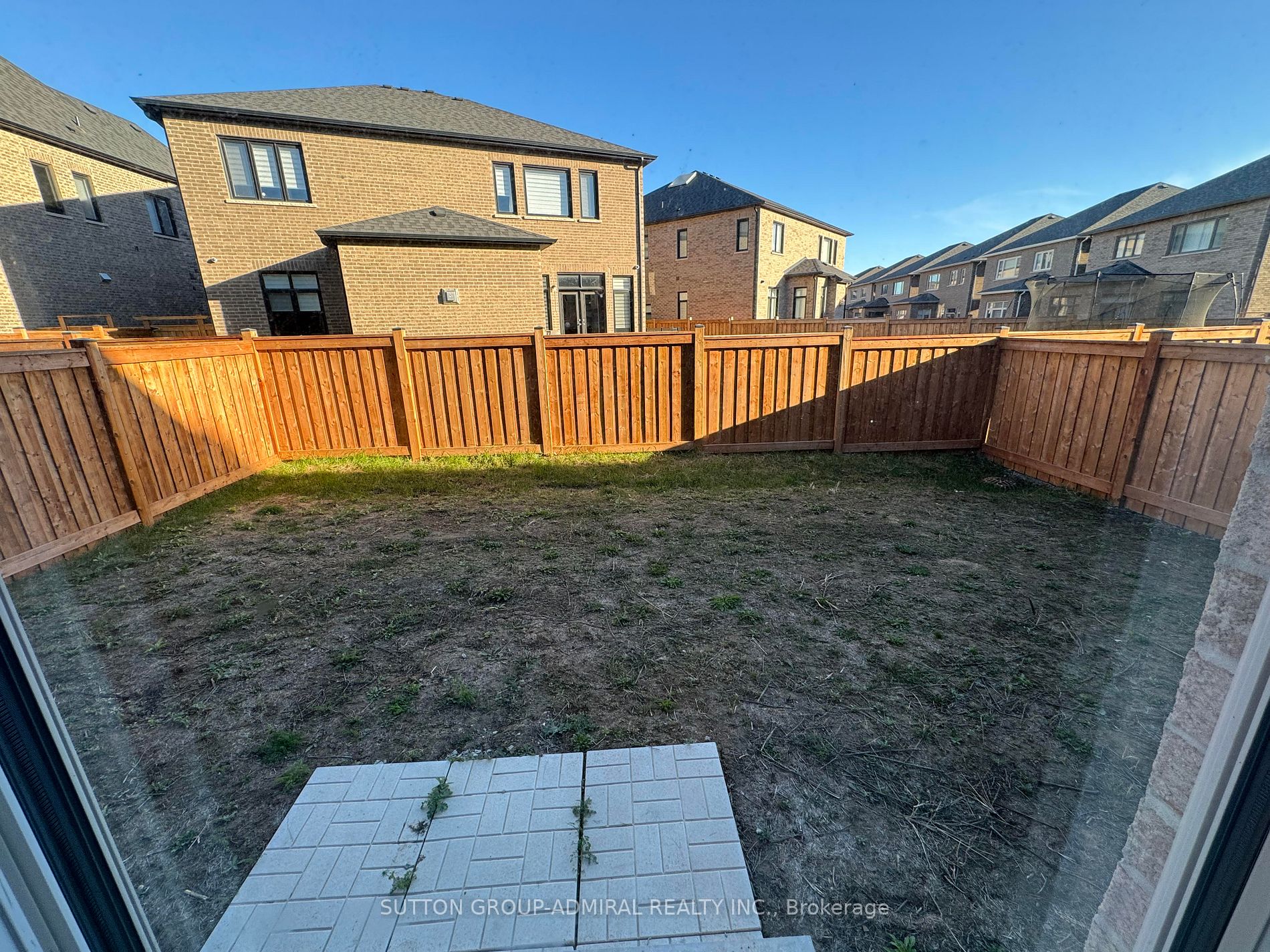 34 Carnegie Dr