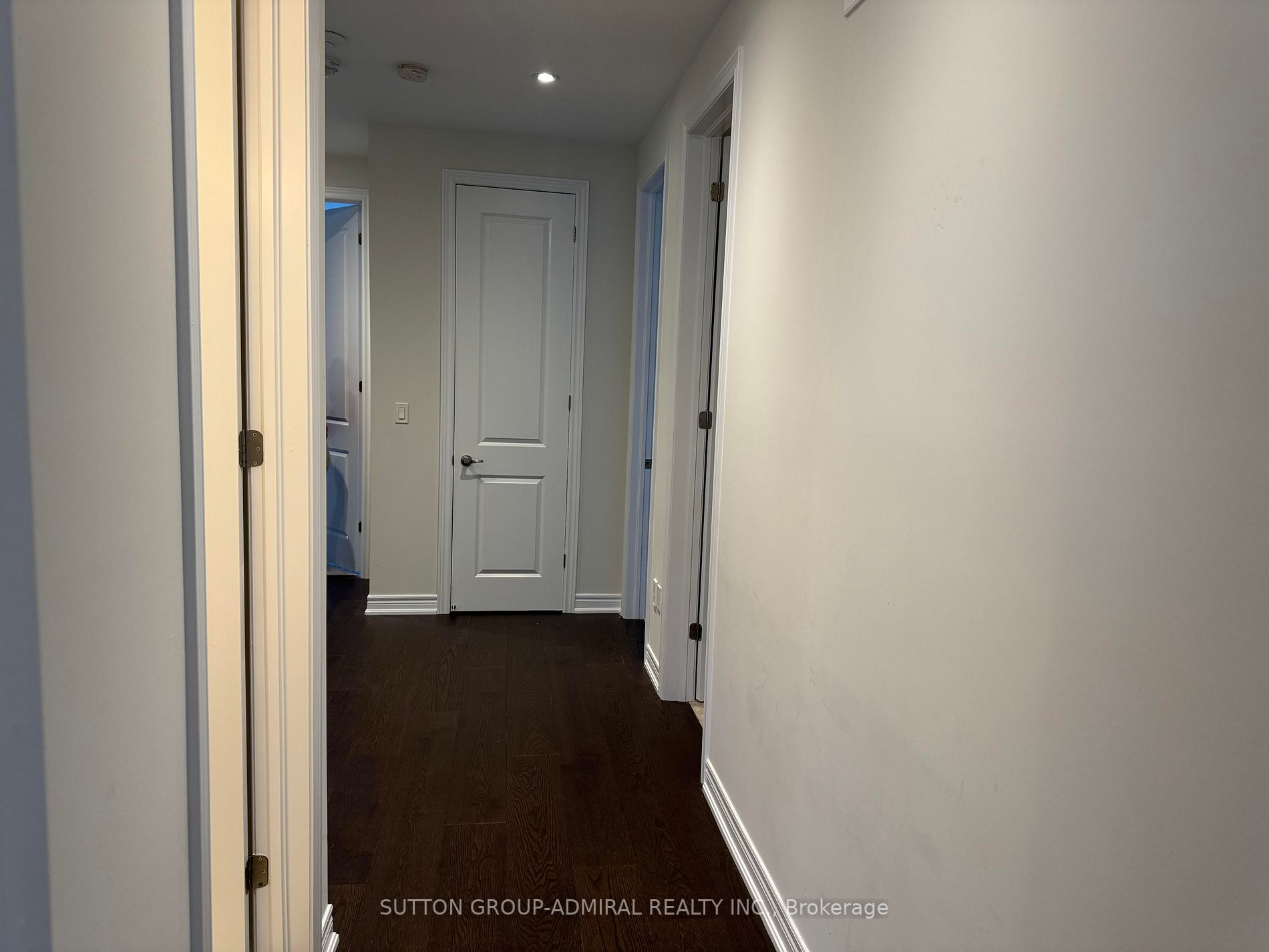 34 Carnegie Dr