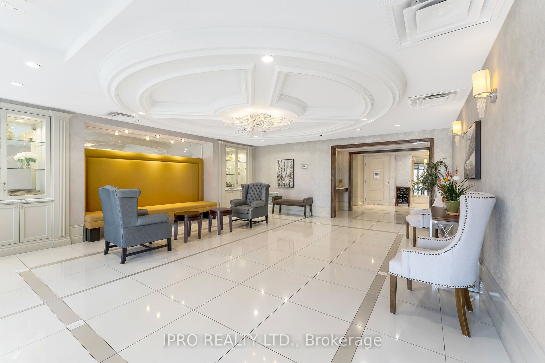 50 Via Rosedale, #117