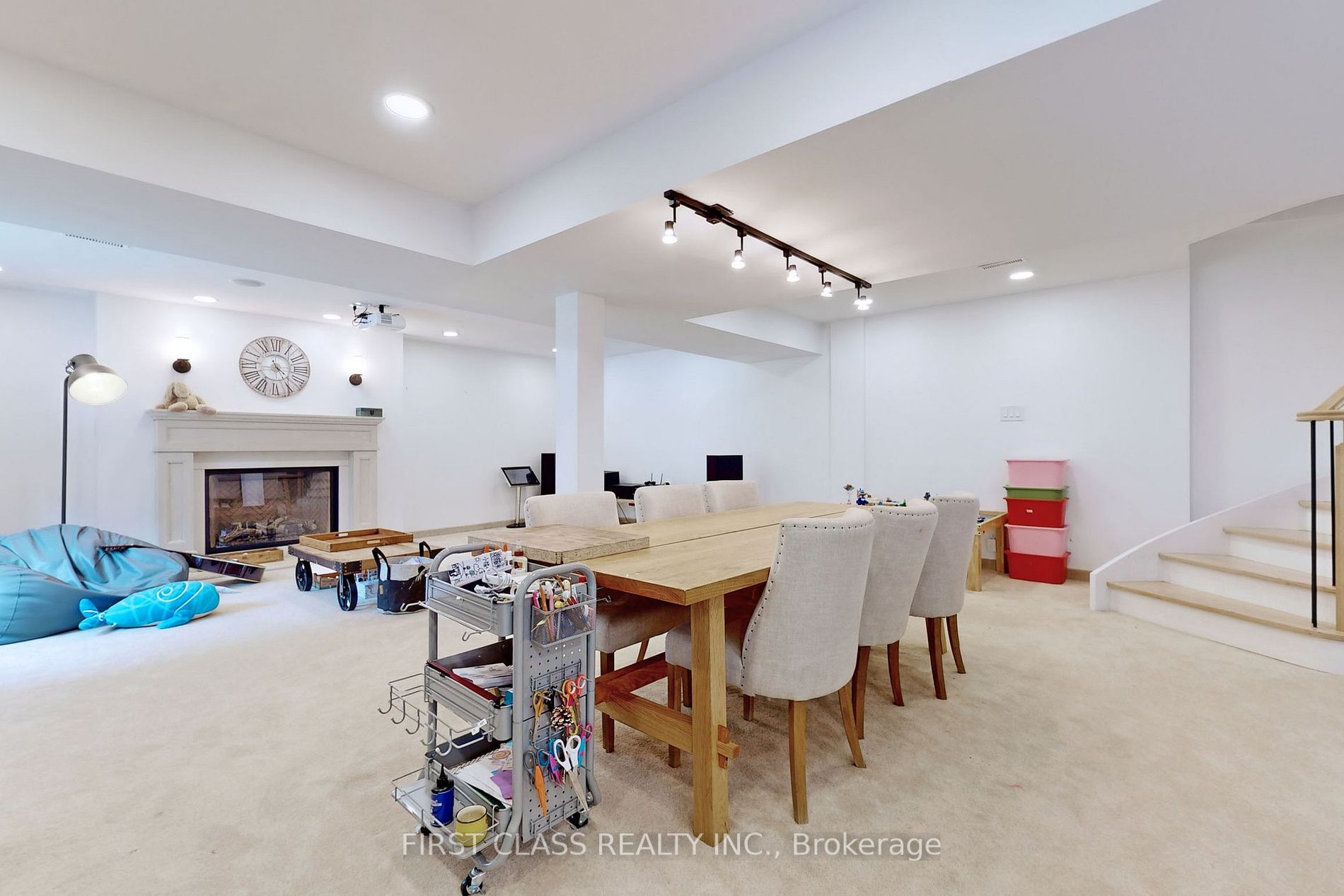 991 Indian Rd